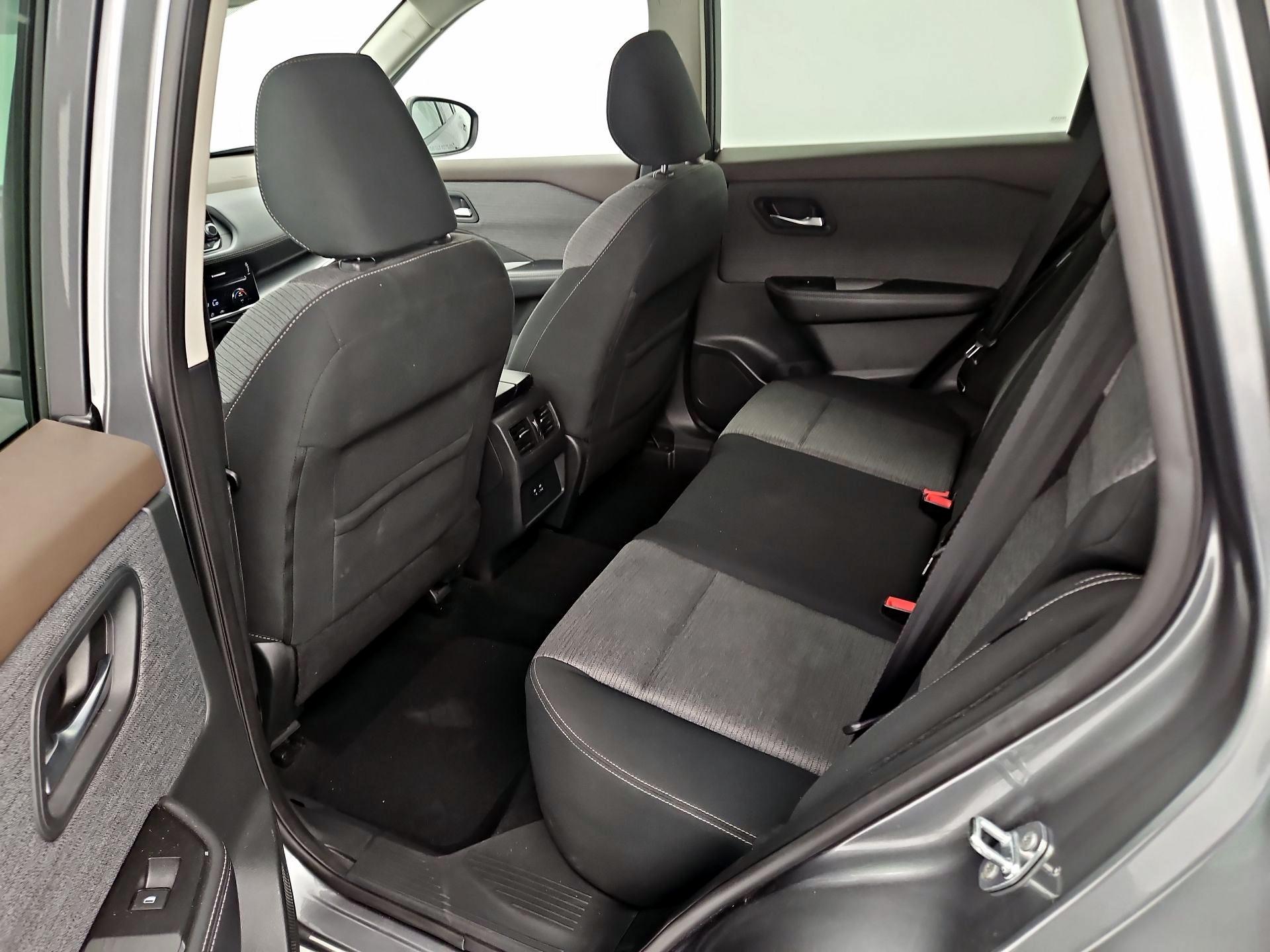 Thumbnail: 2021 Nissan Rogue - 19