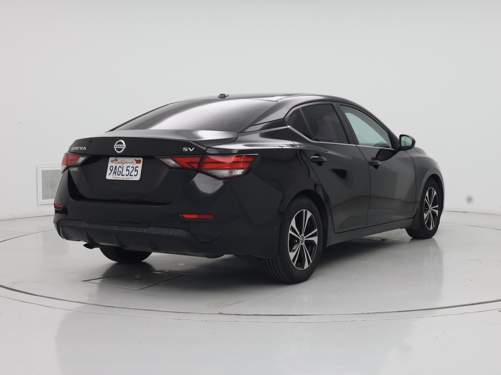 2022 Nissan Sentra SV - Photo 9