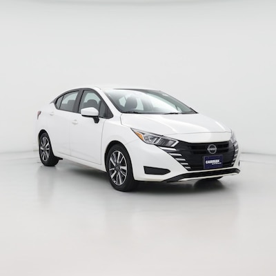 2023 Nissan Versa SV