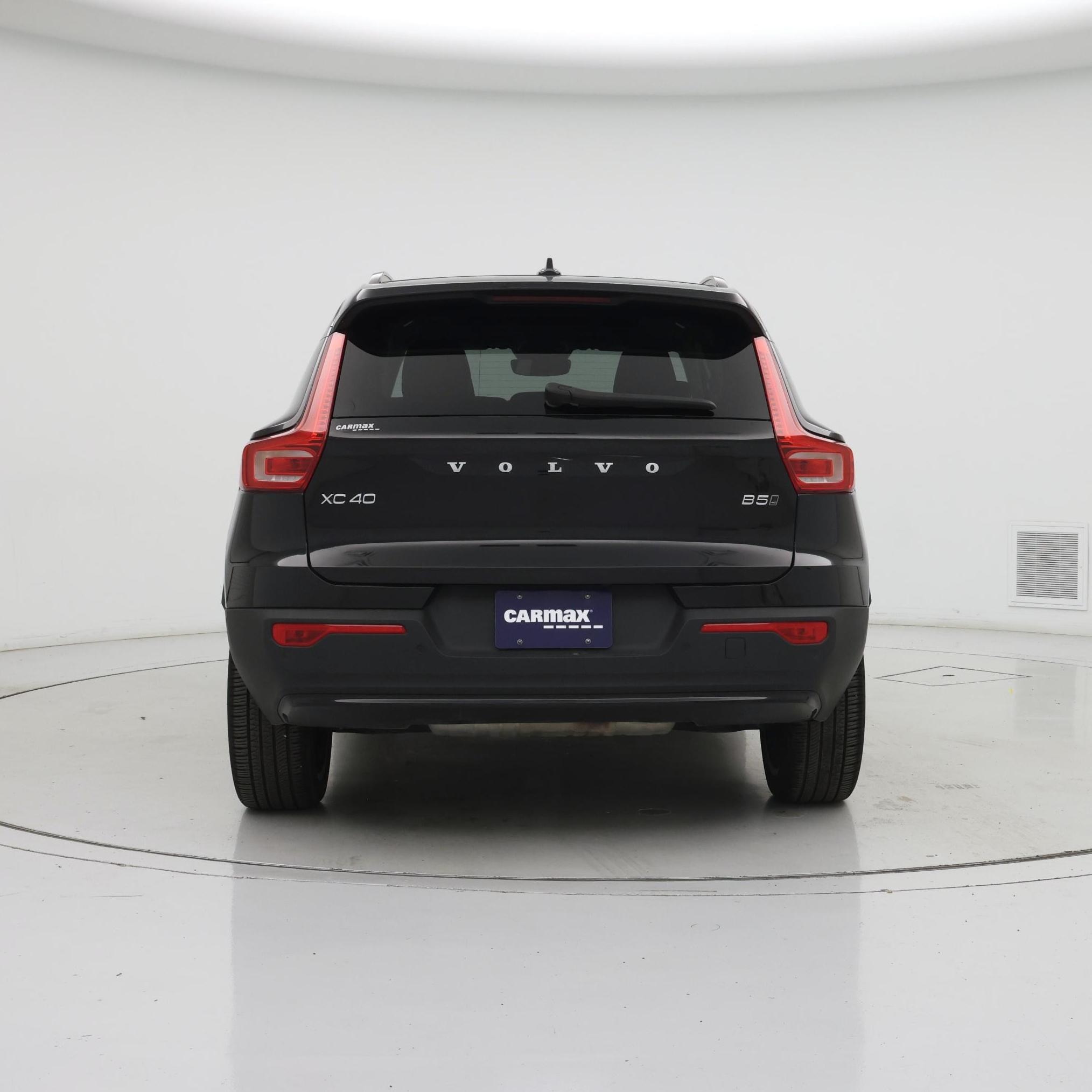 Thumbnail: 2025 Volvo XC40 - 6