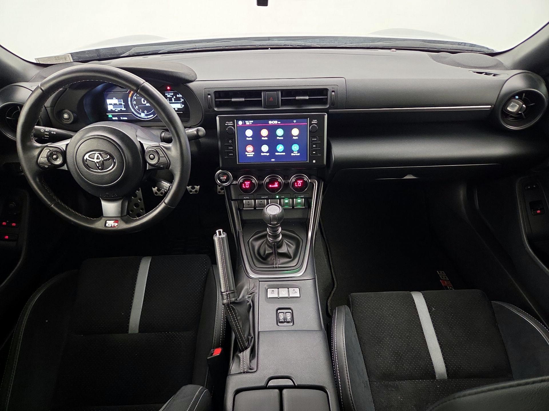 Thumbnail: 2023 Toyota GR86 - 9