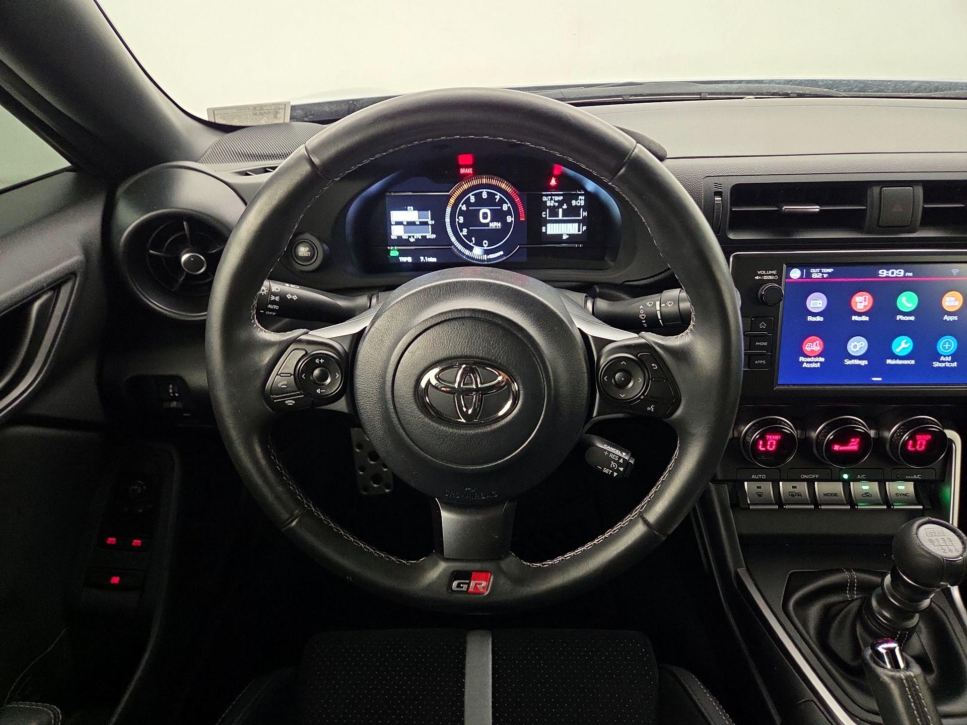 Thumbnail: 2023 Toyota GR86 - 10
