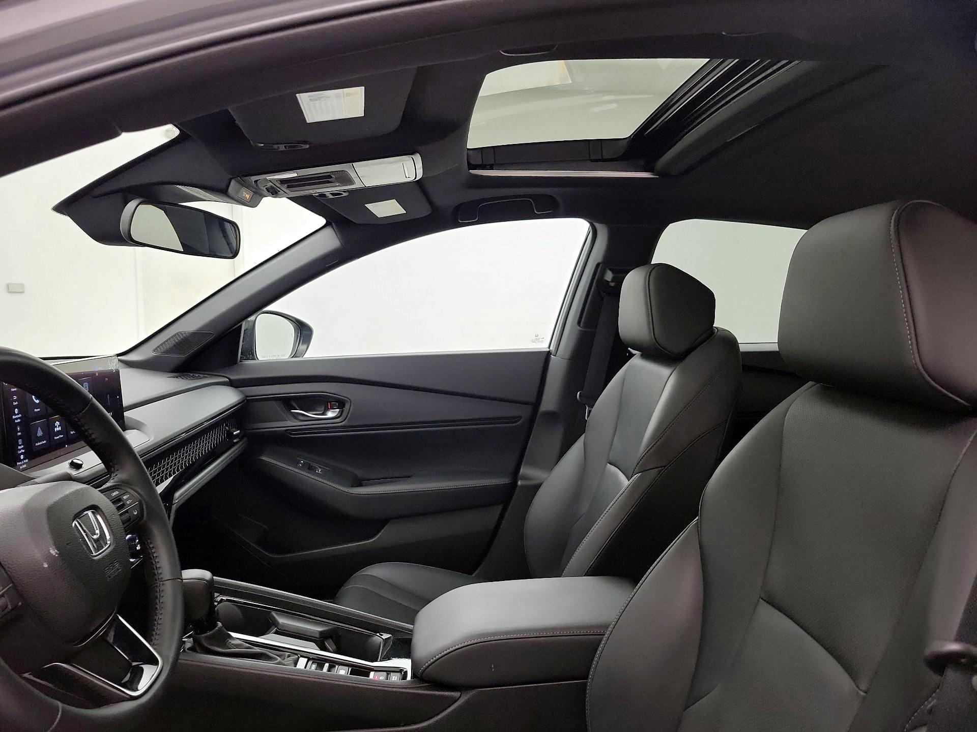Thumbnail: 2025 Honda Accord - 18