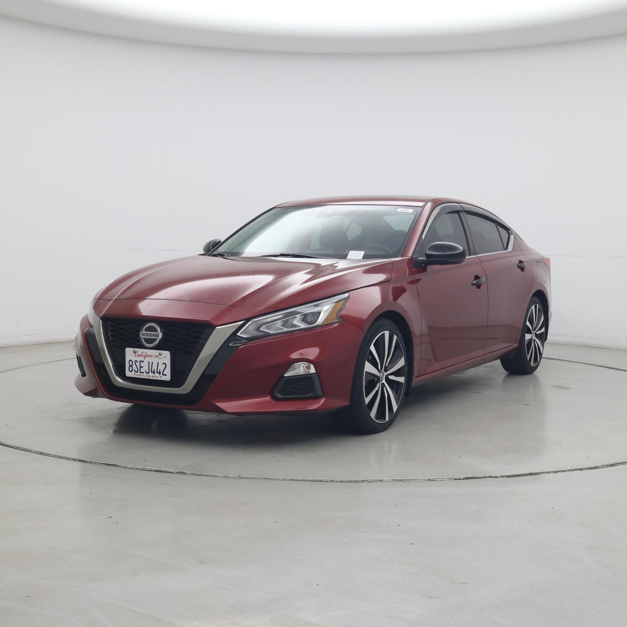 Thumbnail: 2020 Nissan Altima - 4