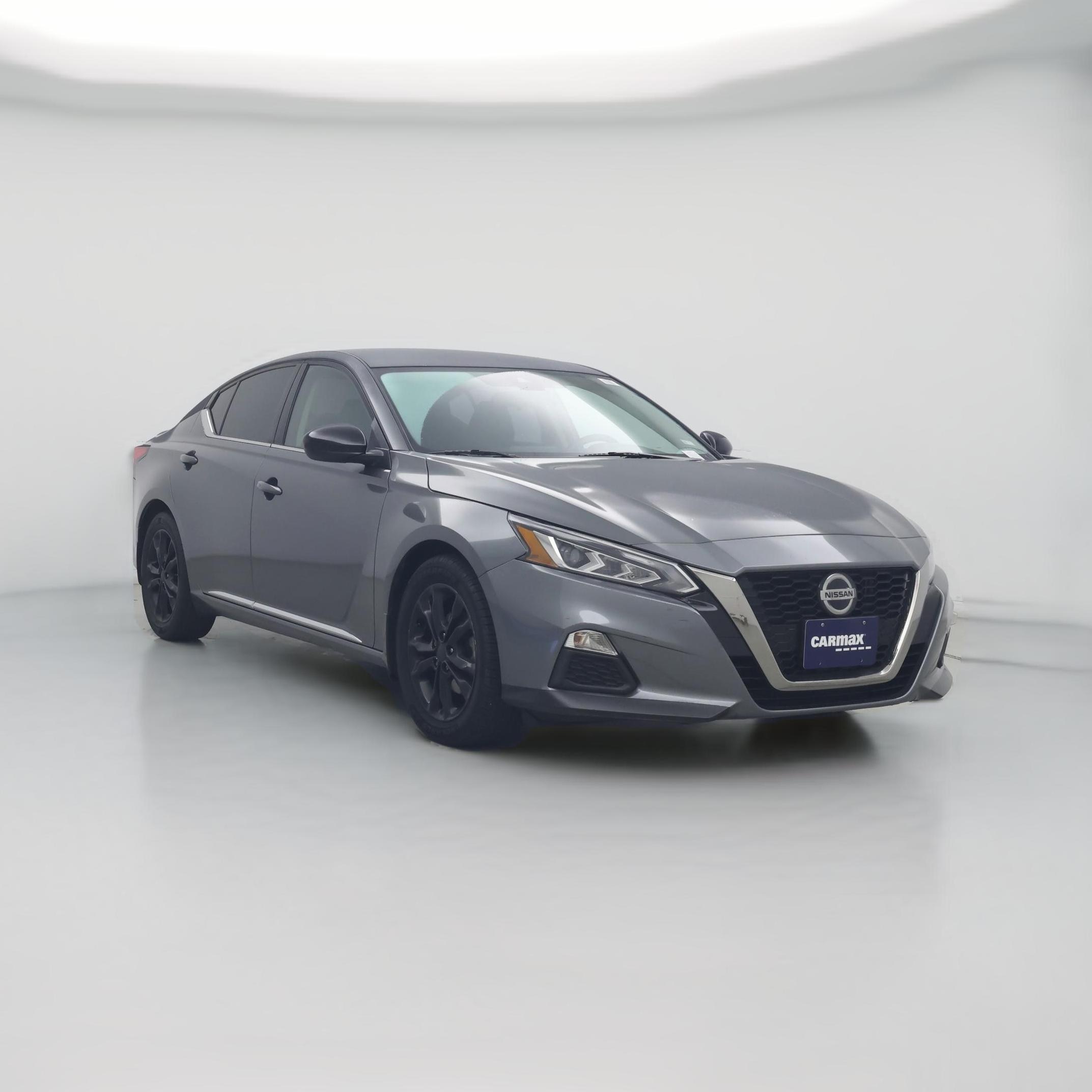 Thumbnail: 2022 Nissan Altima - 1