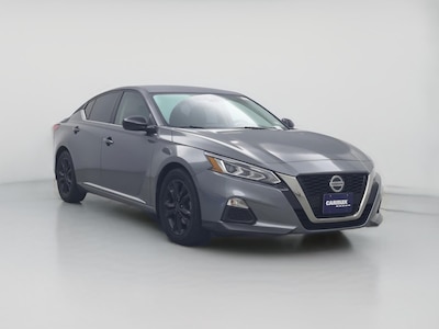 2022 Nissan Altima SR