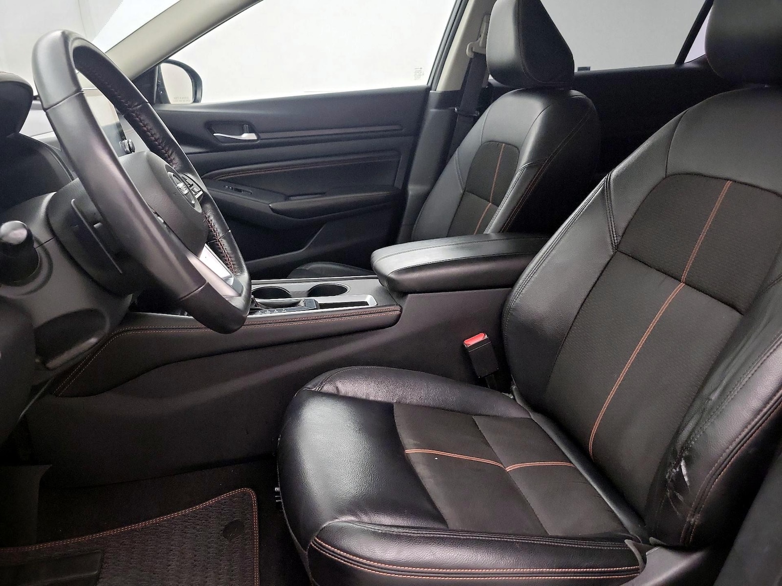 2022 Nissan Altima SR - Photo 12