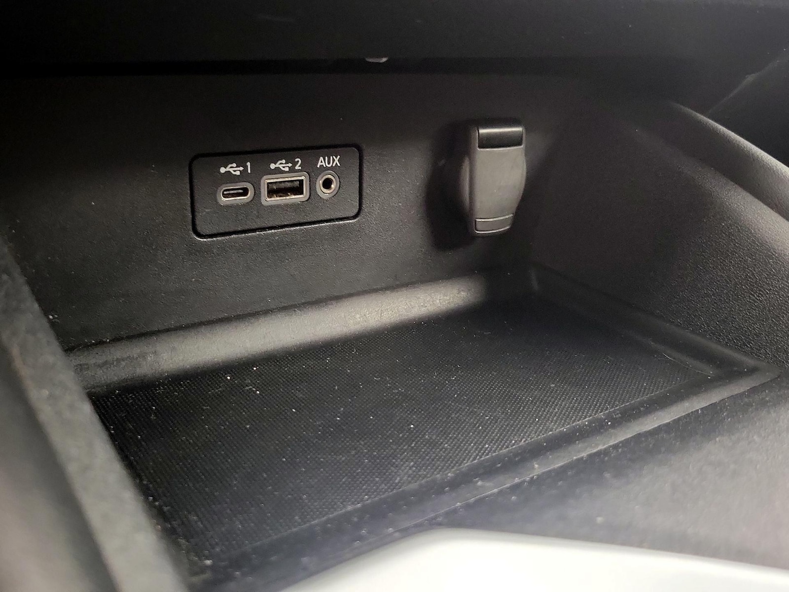 2022 Nissan Altima SR - Photo 19
