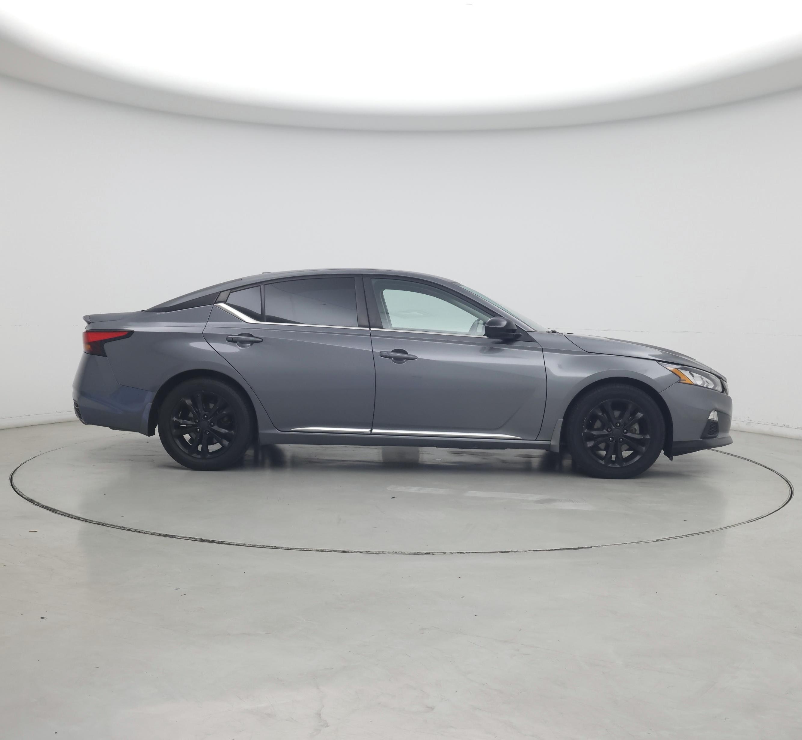 Thumbnail: 2022 Nissan Altima - 7
