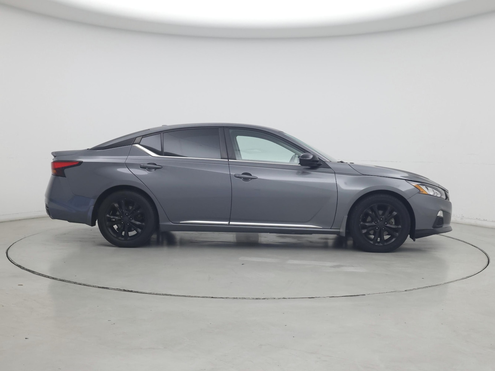 2022 Nissan Altima SR - Photo 8