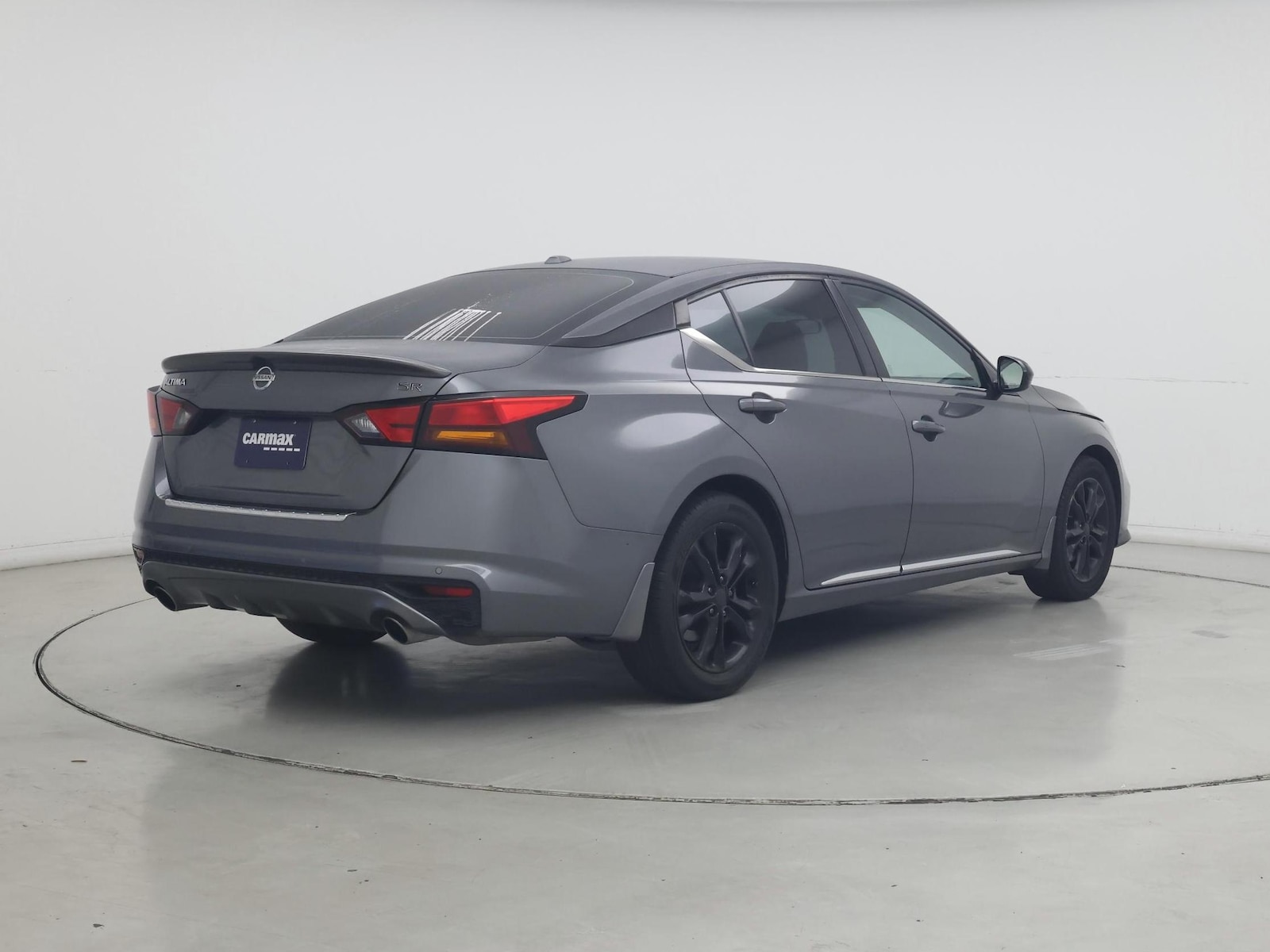 2022 Nissan Altima SR - Photo 9