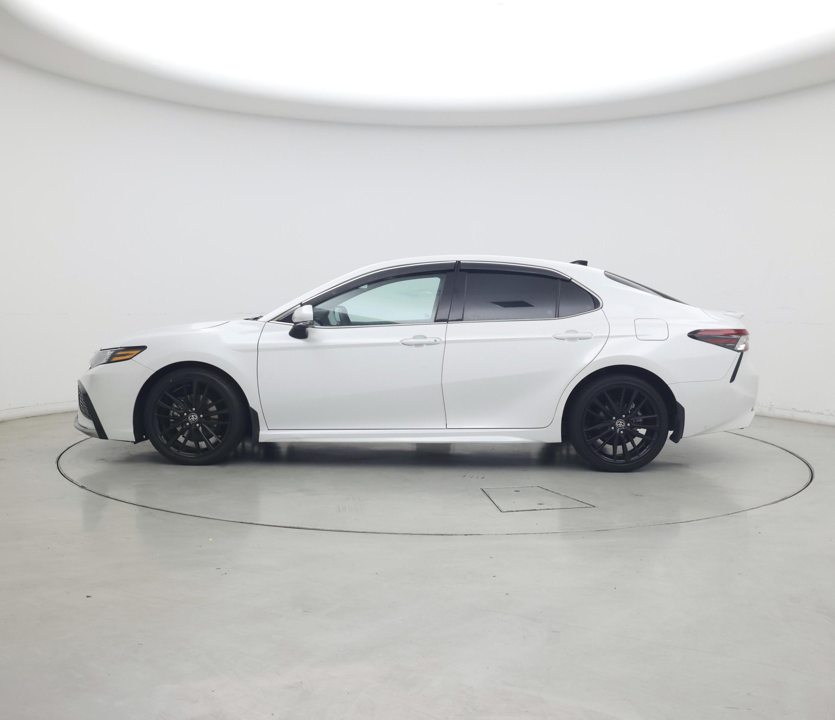 Thumbnail: 2023 Toyota Camry - 3