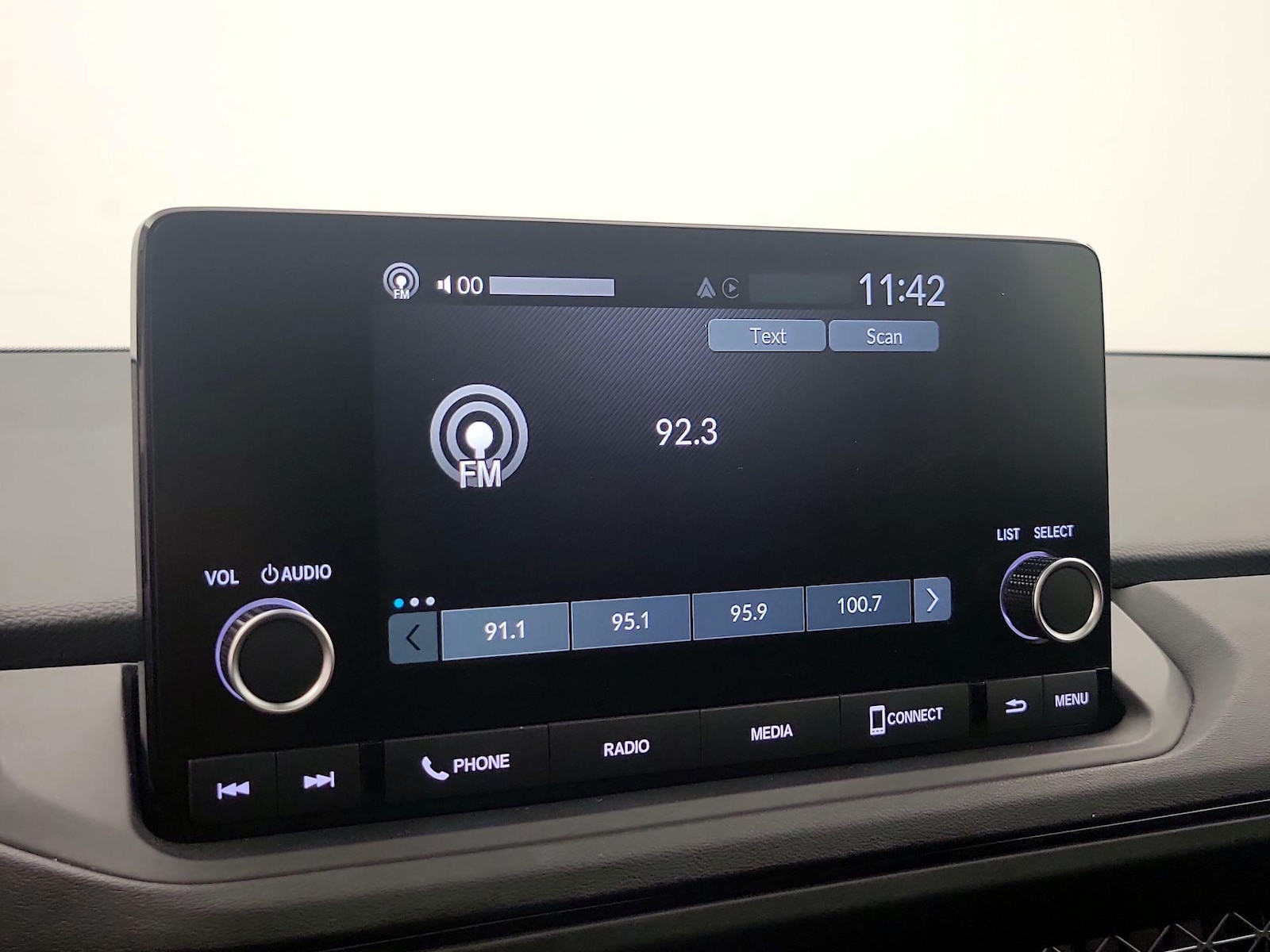 2025 Honda Accord SE - Photo 15