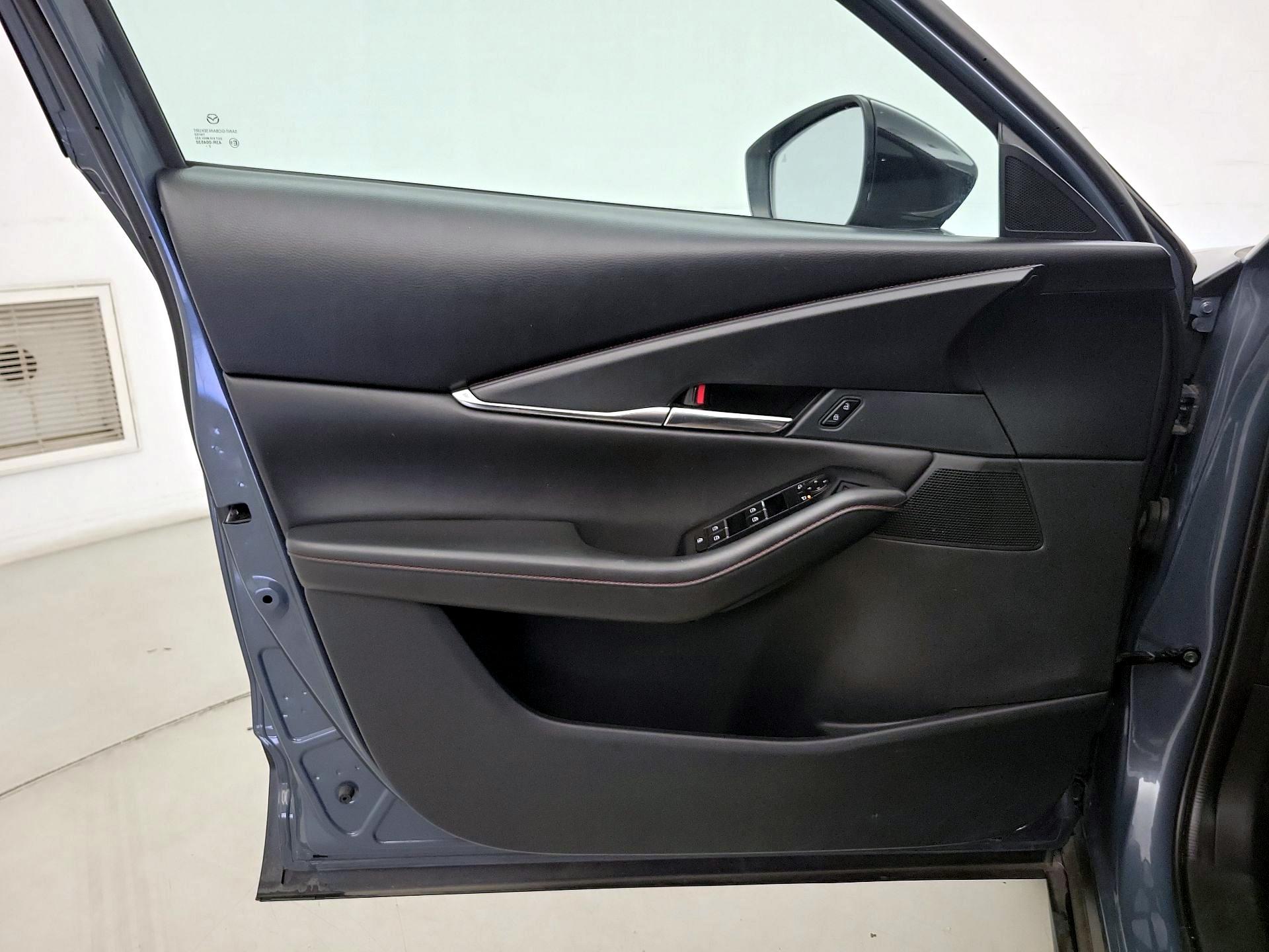 Thumbnail: 2023 Mazda CX-30 - 12
