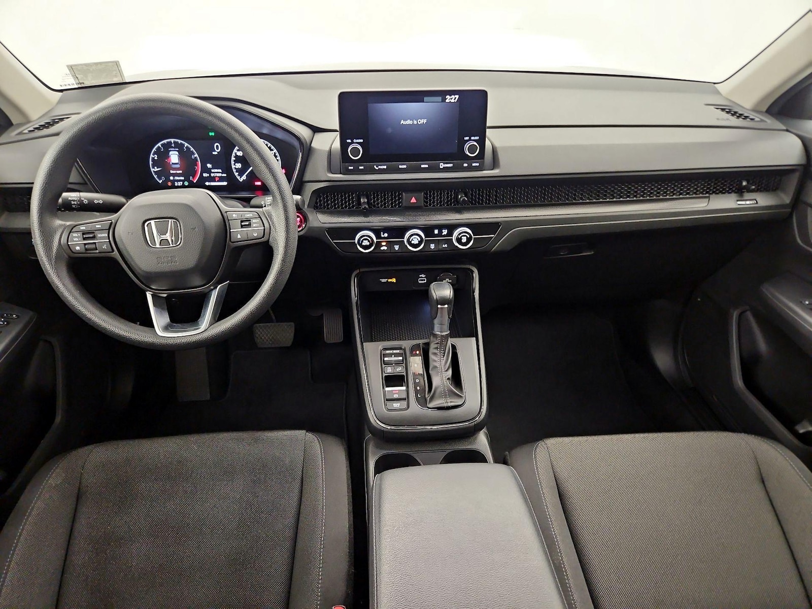 2025 Honda CR-V LX - Photo 10