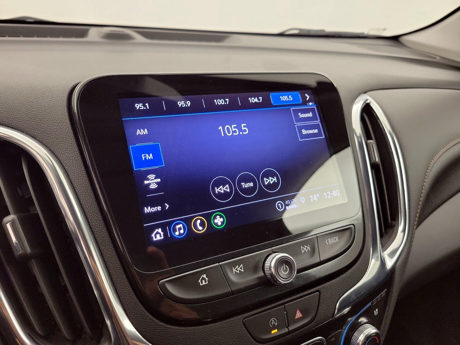 2023 Chevrolet Equinox Premier - Photo 16