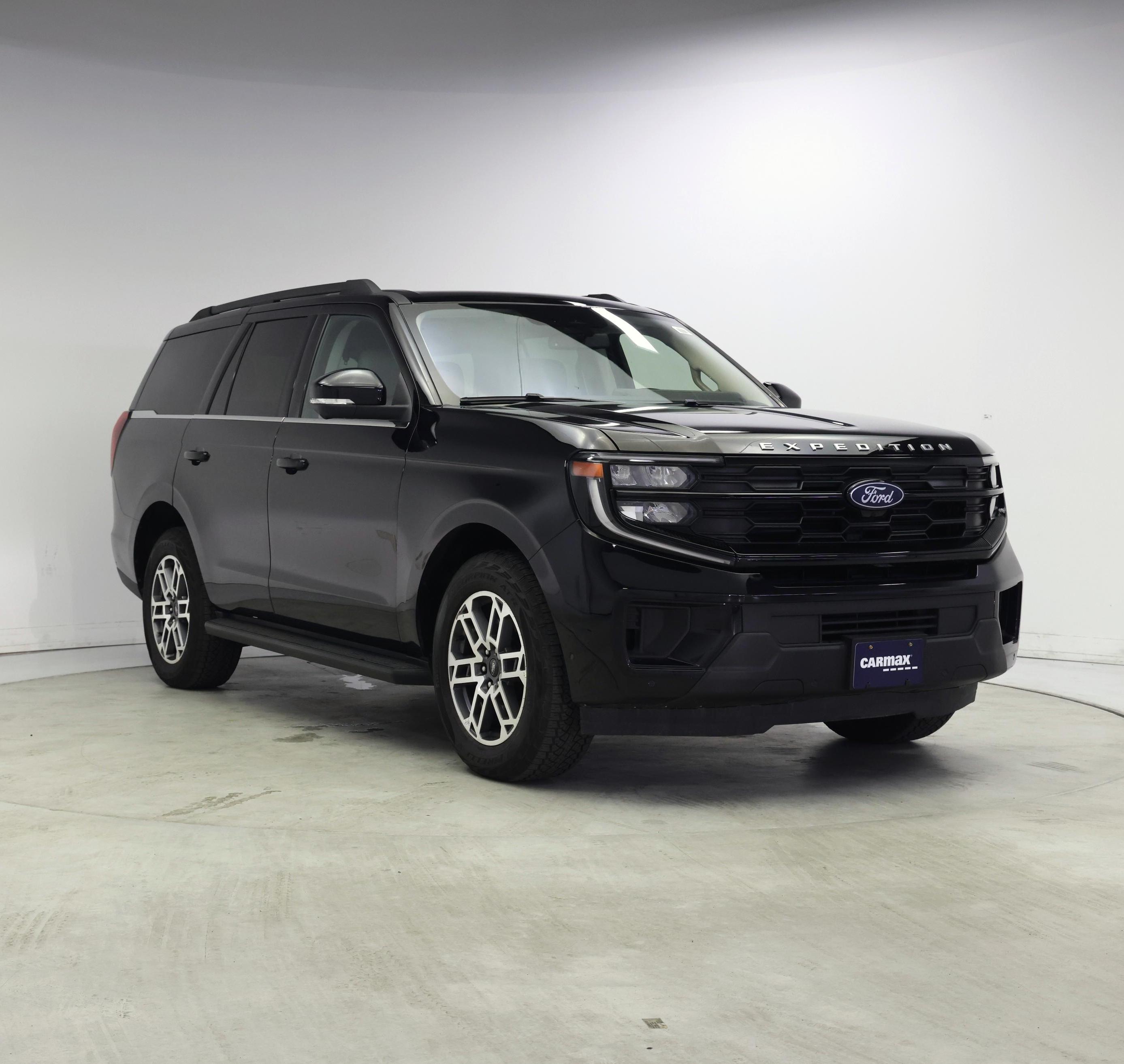Black 2025 Ford Expedition SUV / Crossover Four-Wheel Drive Automatic