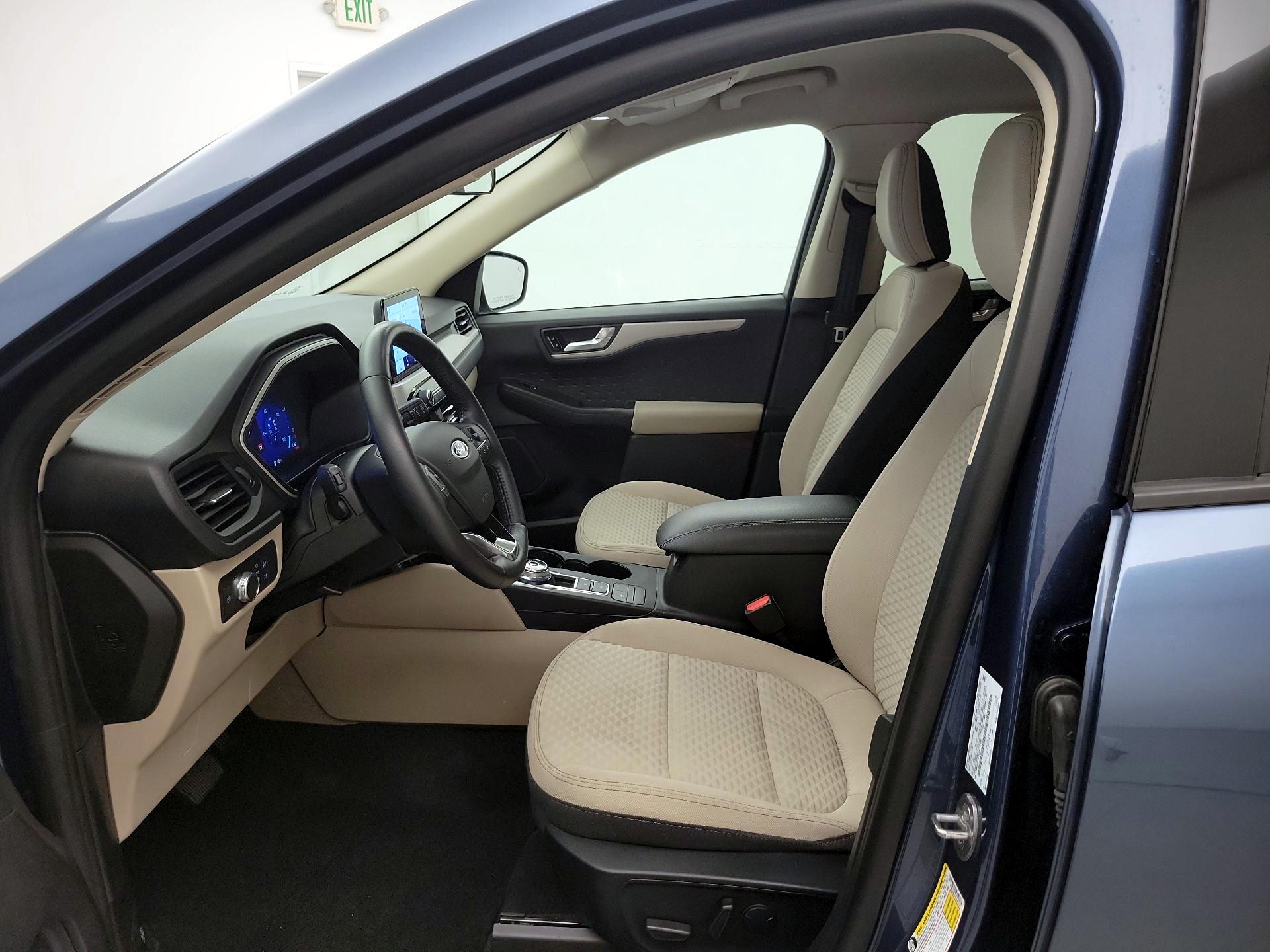 Thumbnail: 2020 Ford Escape - 11