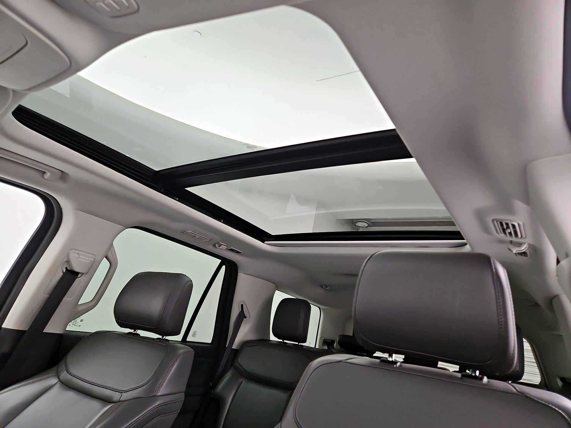 Thumbnail: 2025 Ford Expedition - 20