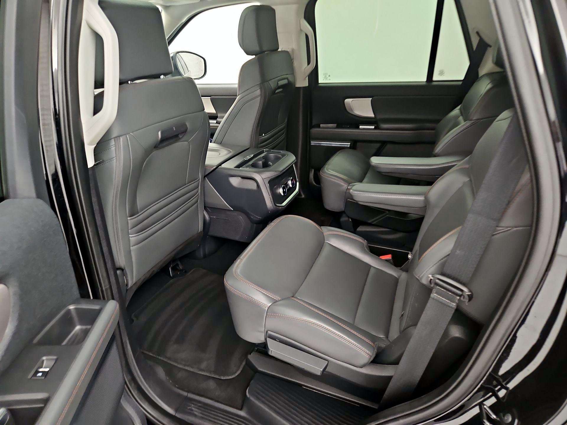 Thumbnail: 2025 Ford Expedition - 20
