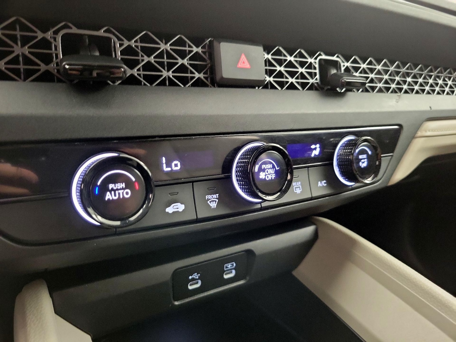 2024 Honda Accord LX - Photo 16