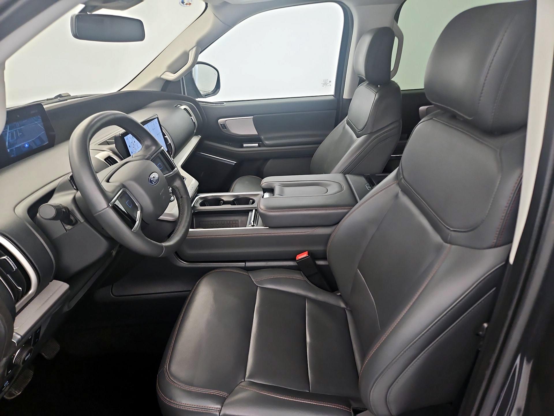 Thumbnail: 2025 Ford Expedition - 11