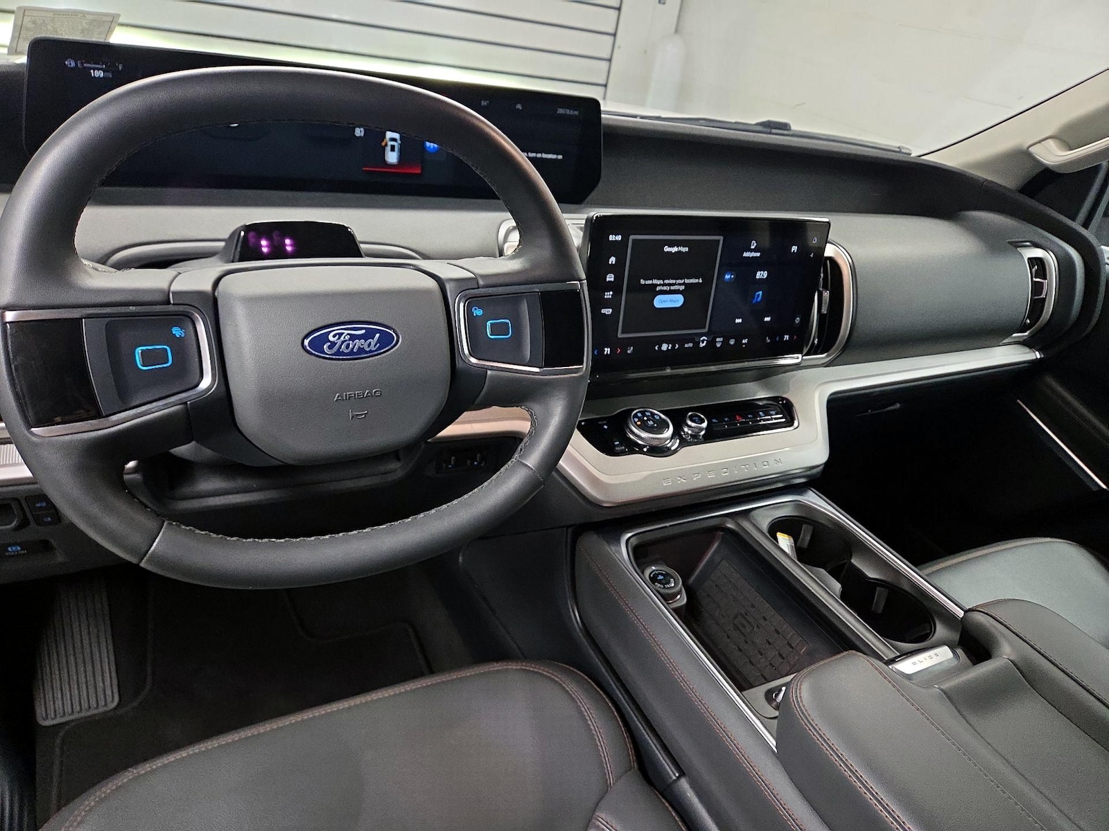 2025 Ford Expedition Active - Photo 10