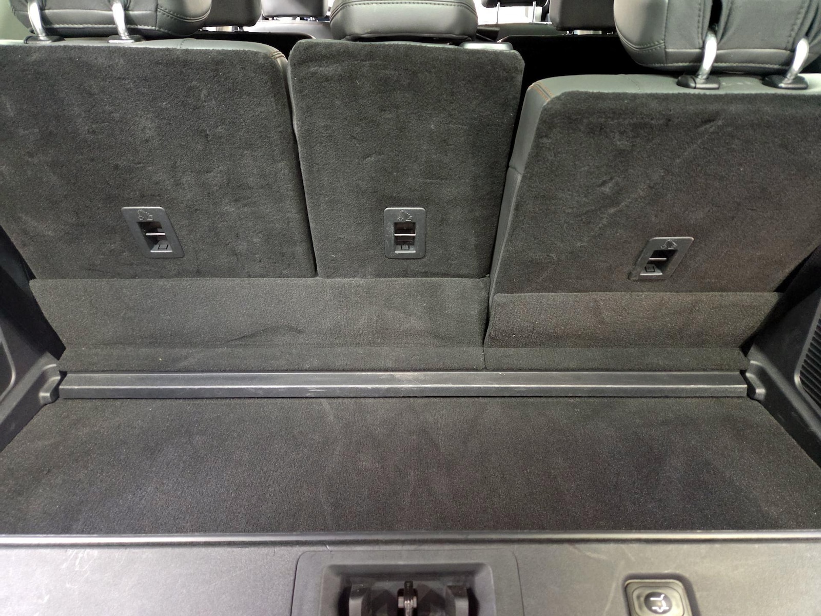2025 Ford Expedition Active - Photo 17
