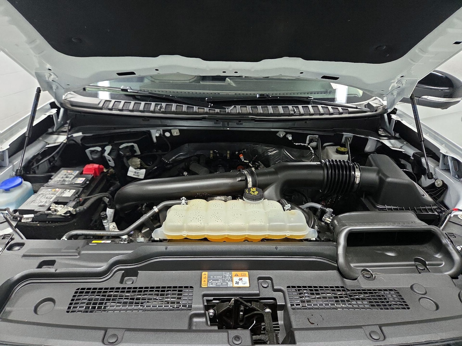 2025 Ford Expedition Active - Photo 18