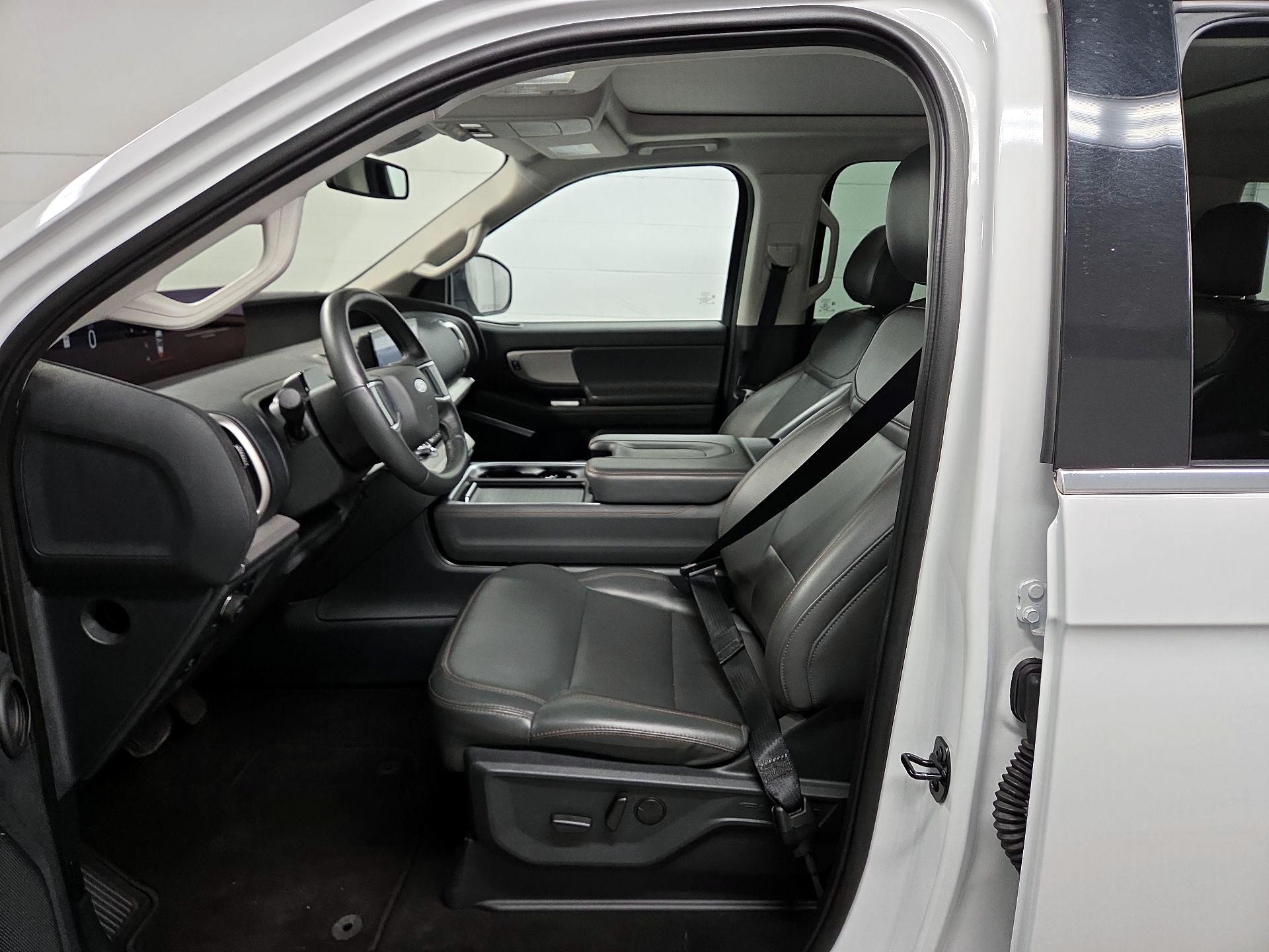 Thumbnail: 2025 Ford Expedition - 11