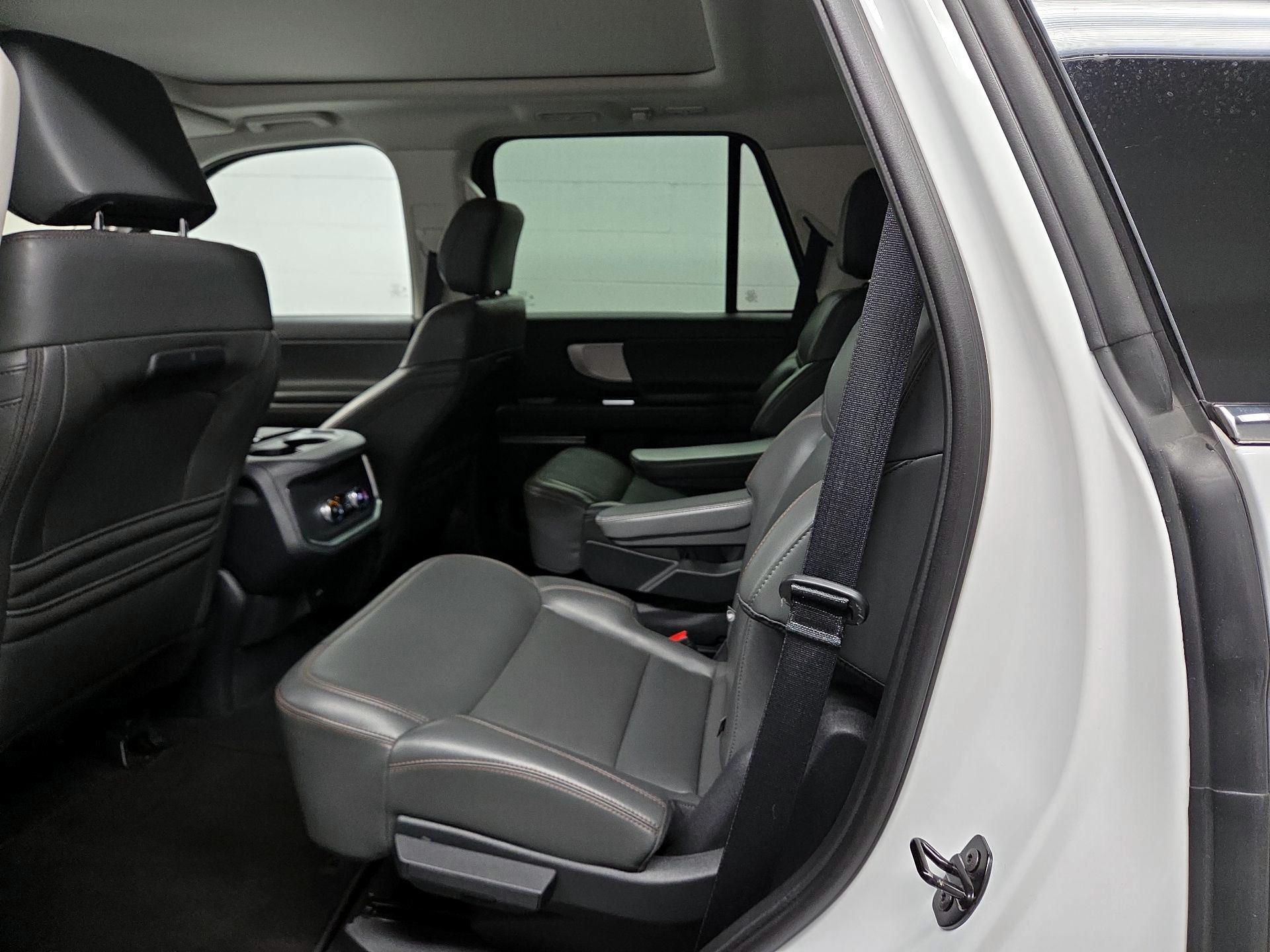 Thumbnail: 2025 Ford Expedition - 17