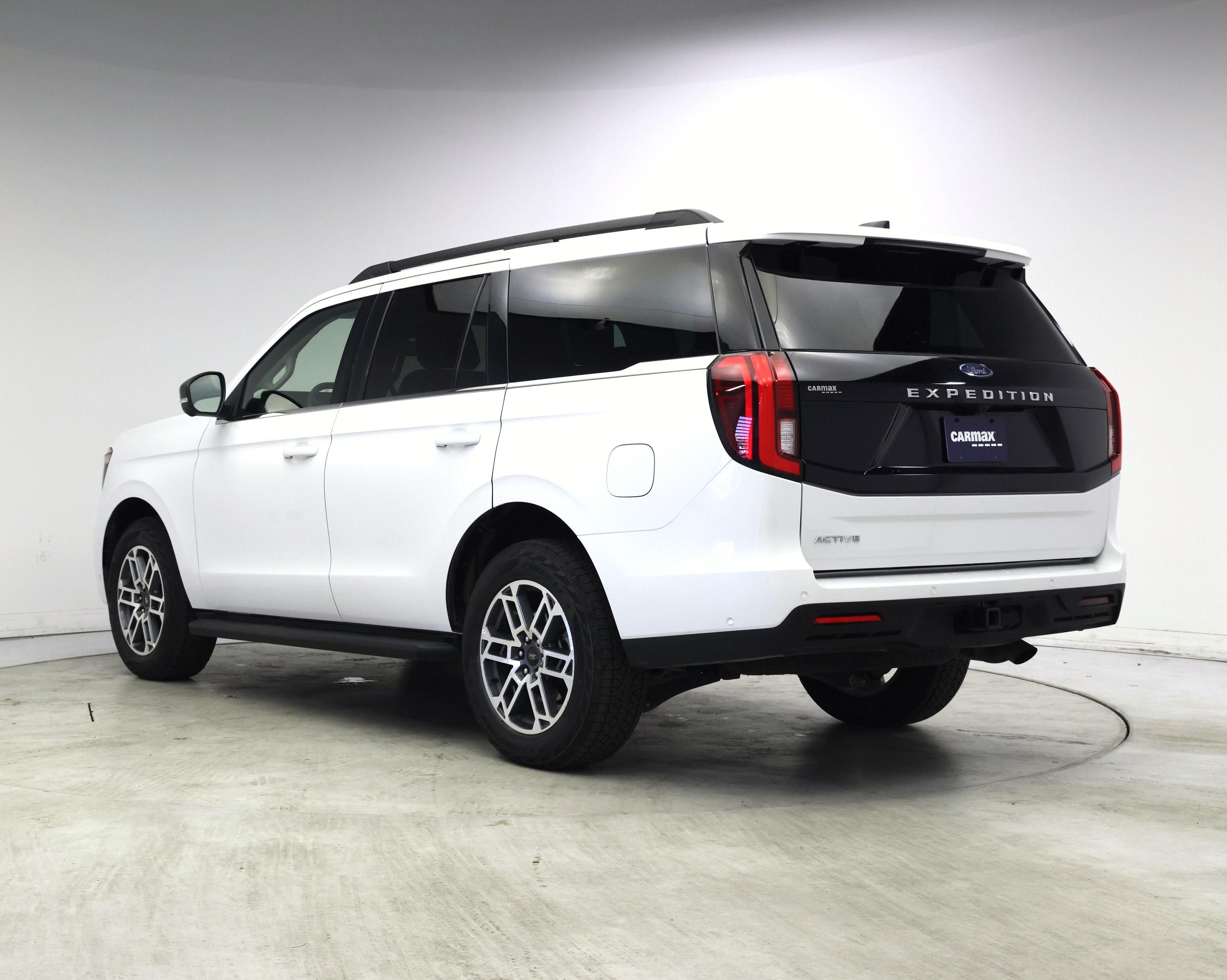 Thumbnail: 2025 Ford Expedition - 2