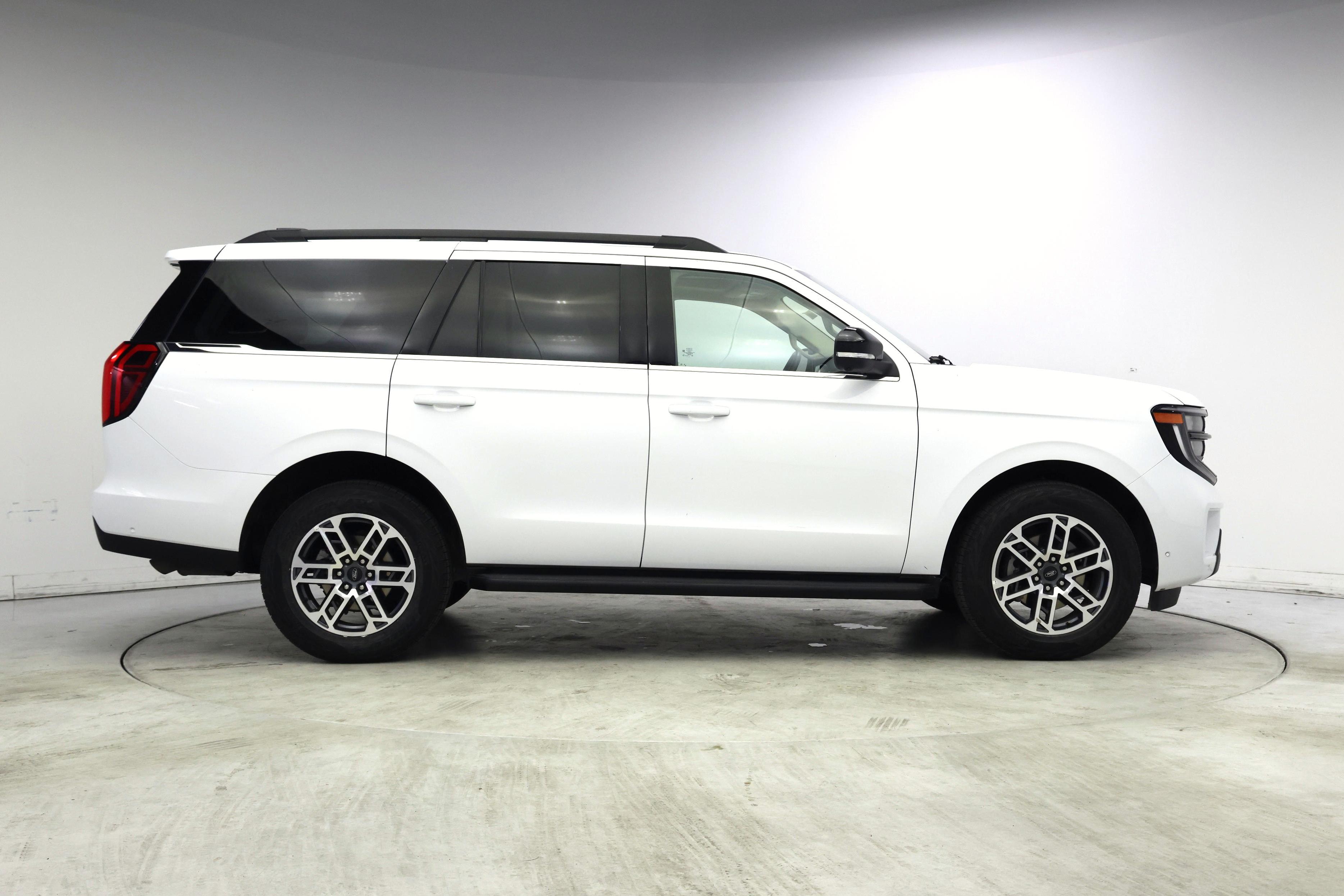Thumbnail: 2025 Ford Expedition - 7