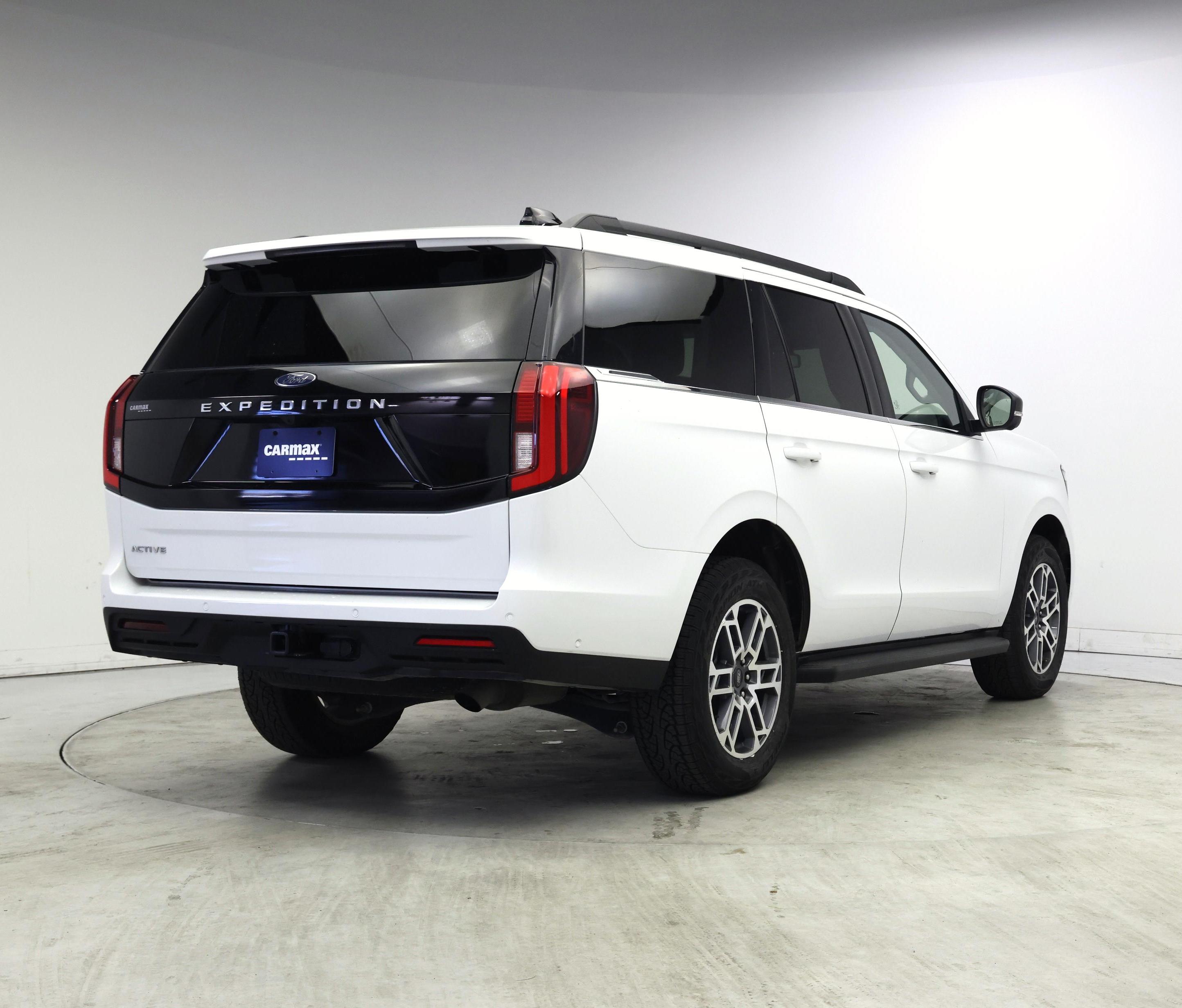 Thumbnail: 2025 Ford Expedition - 8