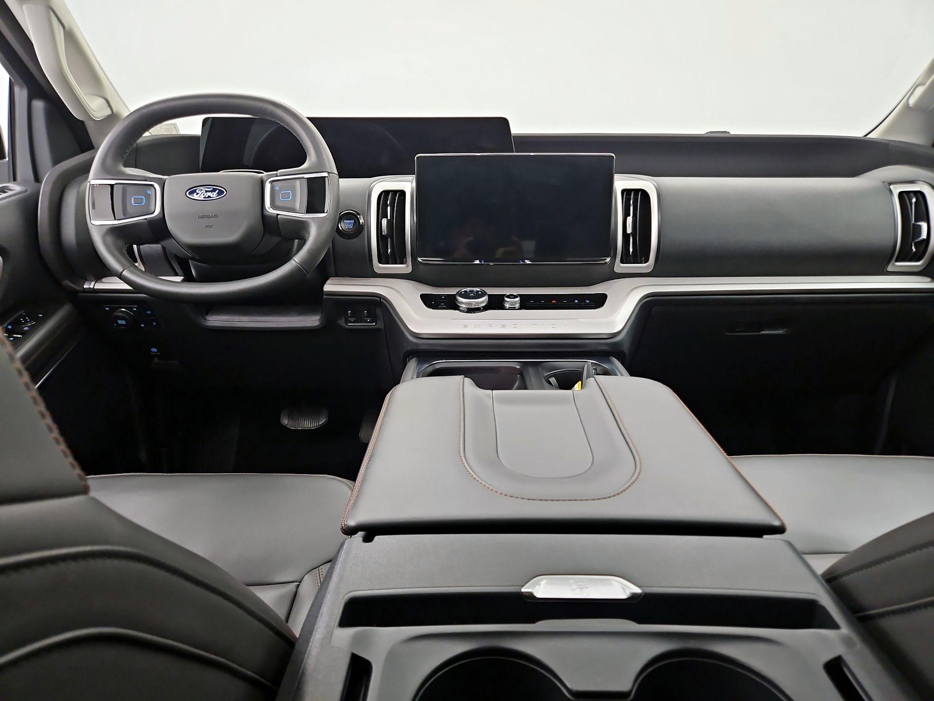 Thumbnail: 2025 Ford Expedition - 9