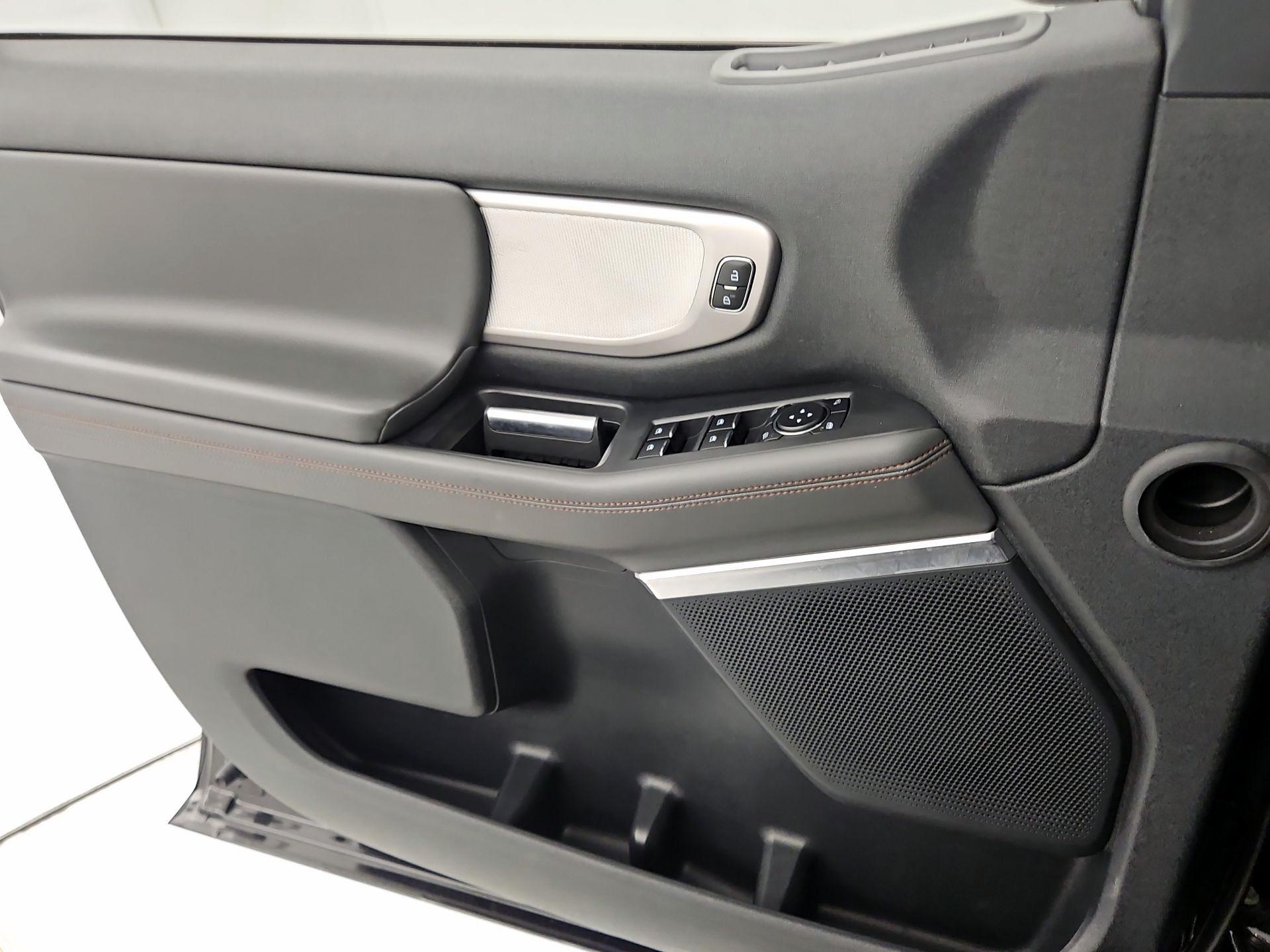 Thumbnail: 2025 Ford Expedition - 12