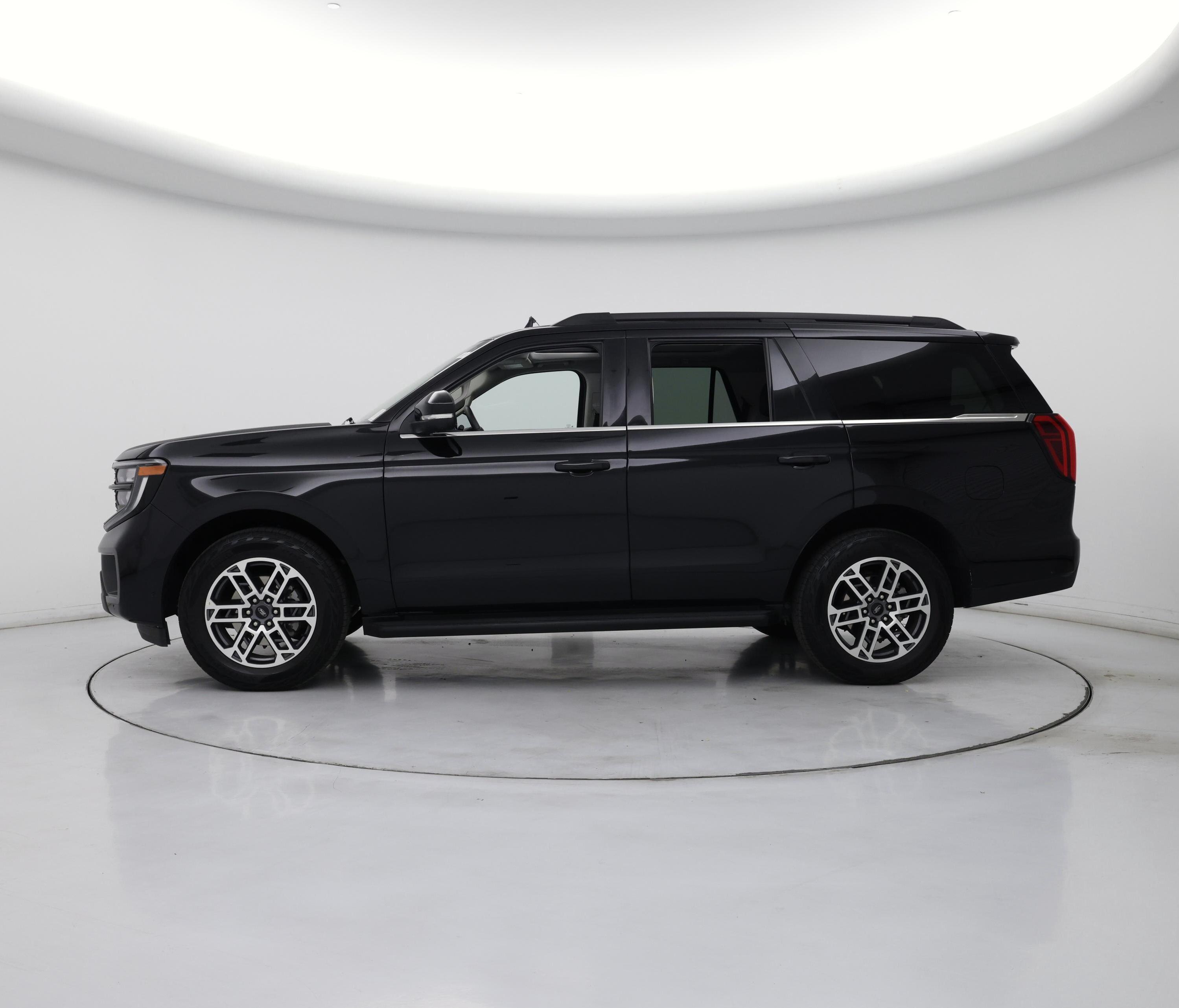 Thumbnail: 2025 Ford Expedition - 3