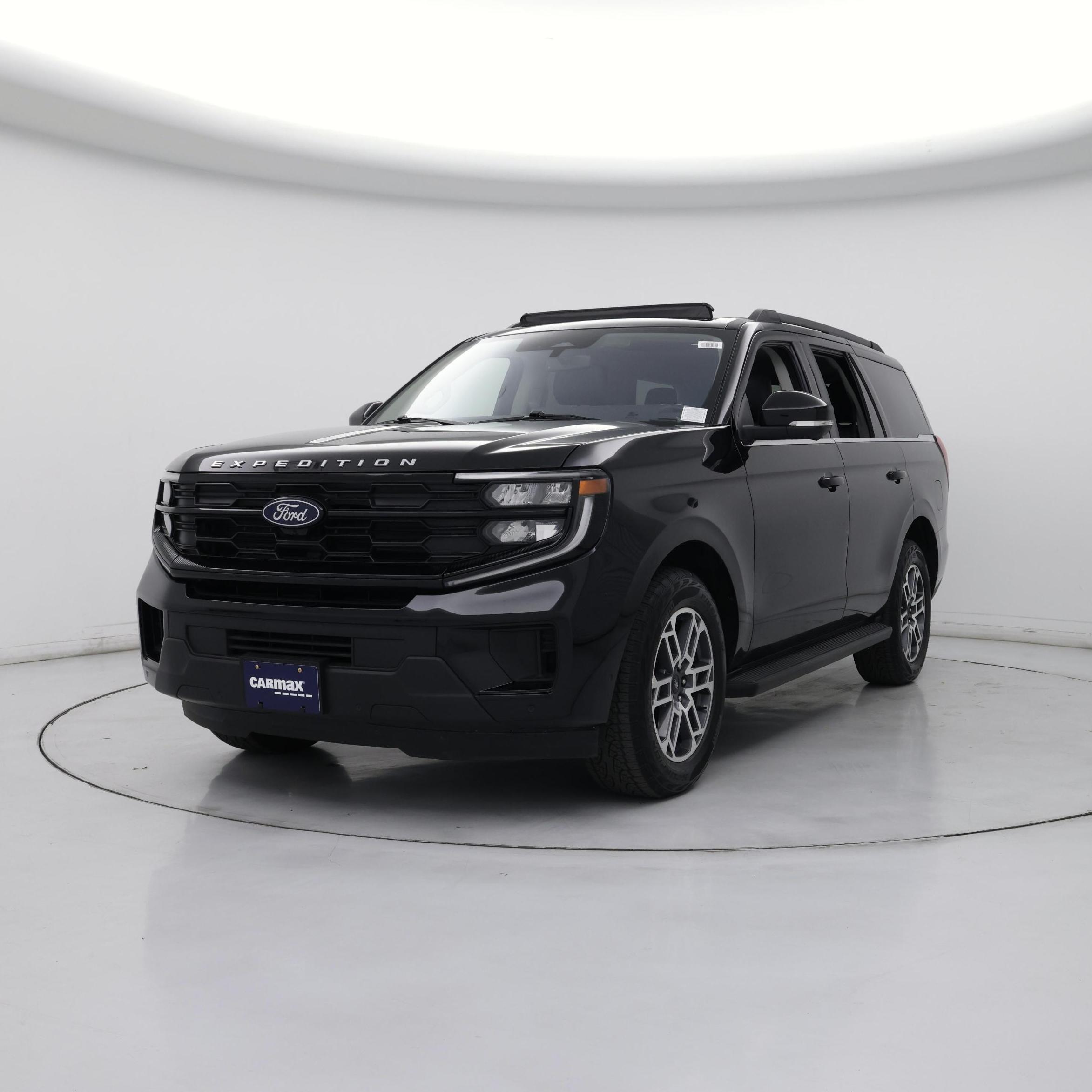 Thumbnail: 2025 Ford Expedition - 4