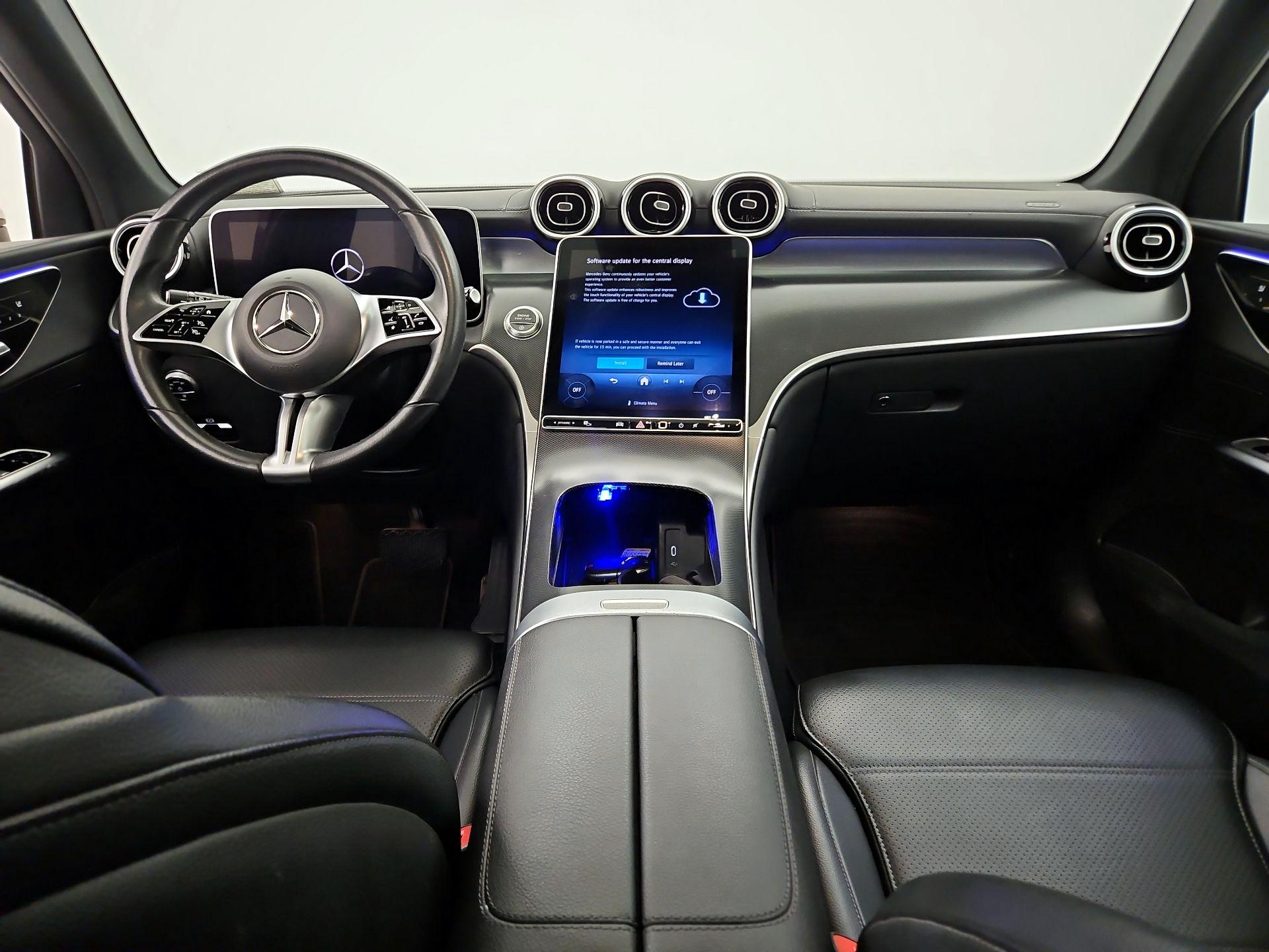 Thumbnail: 2024 Mercedes-Benz GLC - 9