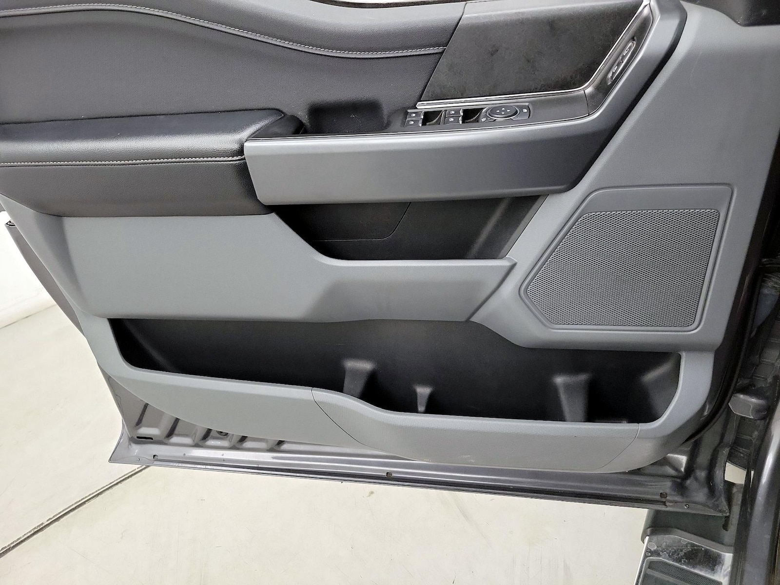 2024 Ford F-150 XLT - Photo 13