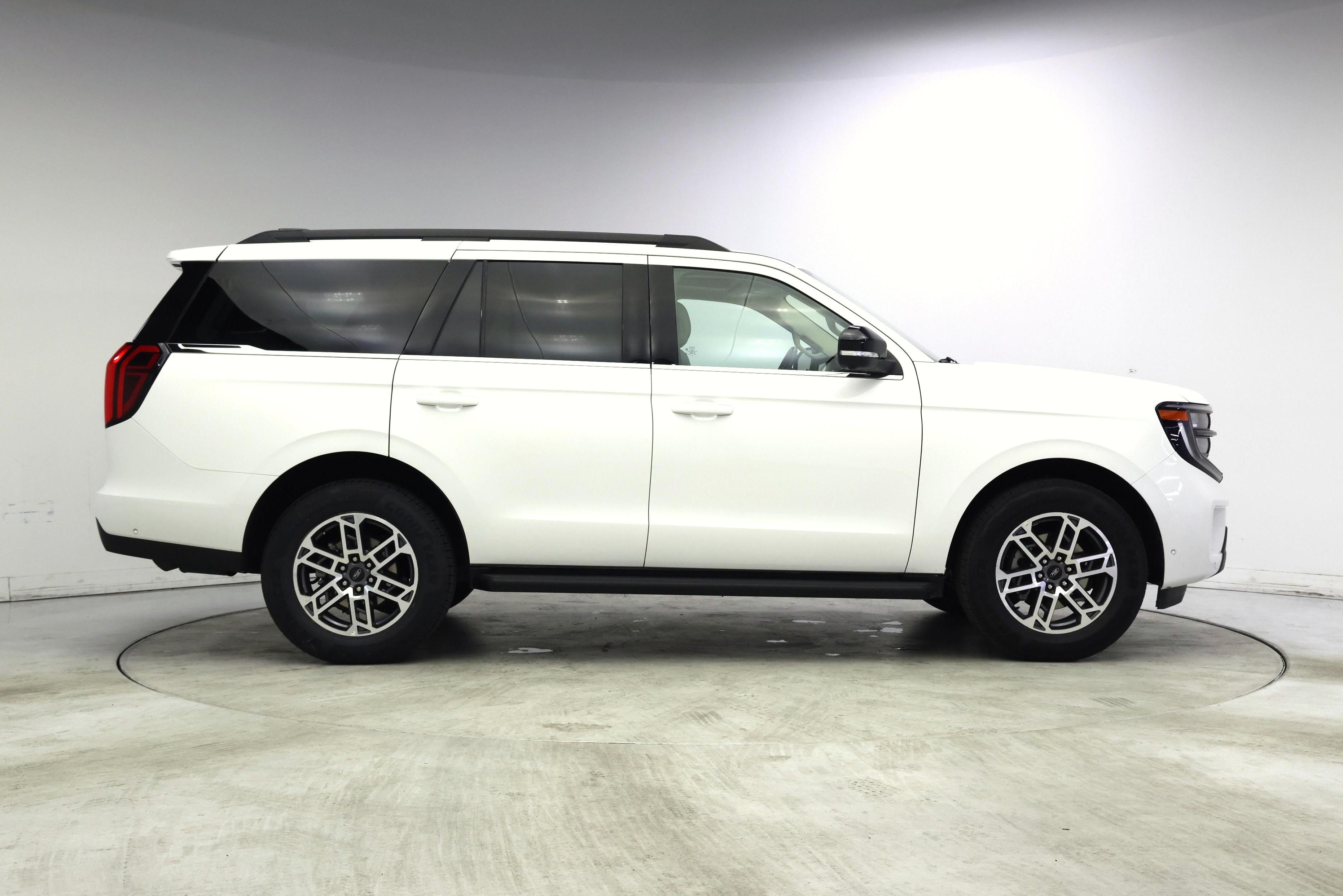 Thumbnail: 2025 Ford Expedition - 7