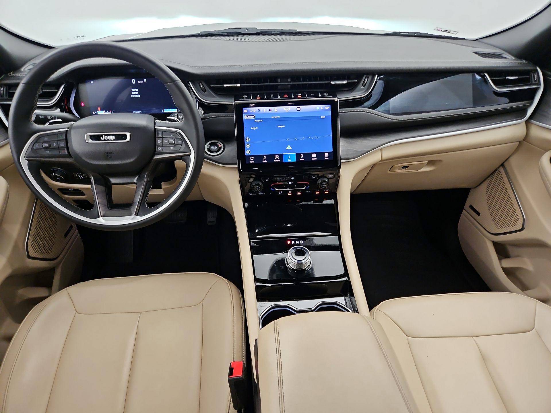 Thumbnail: 2023 Jeep Grand Cherokee - 9