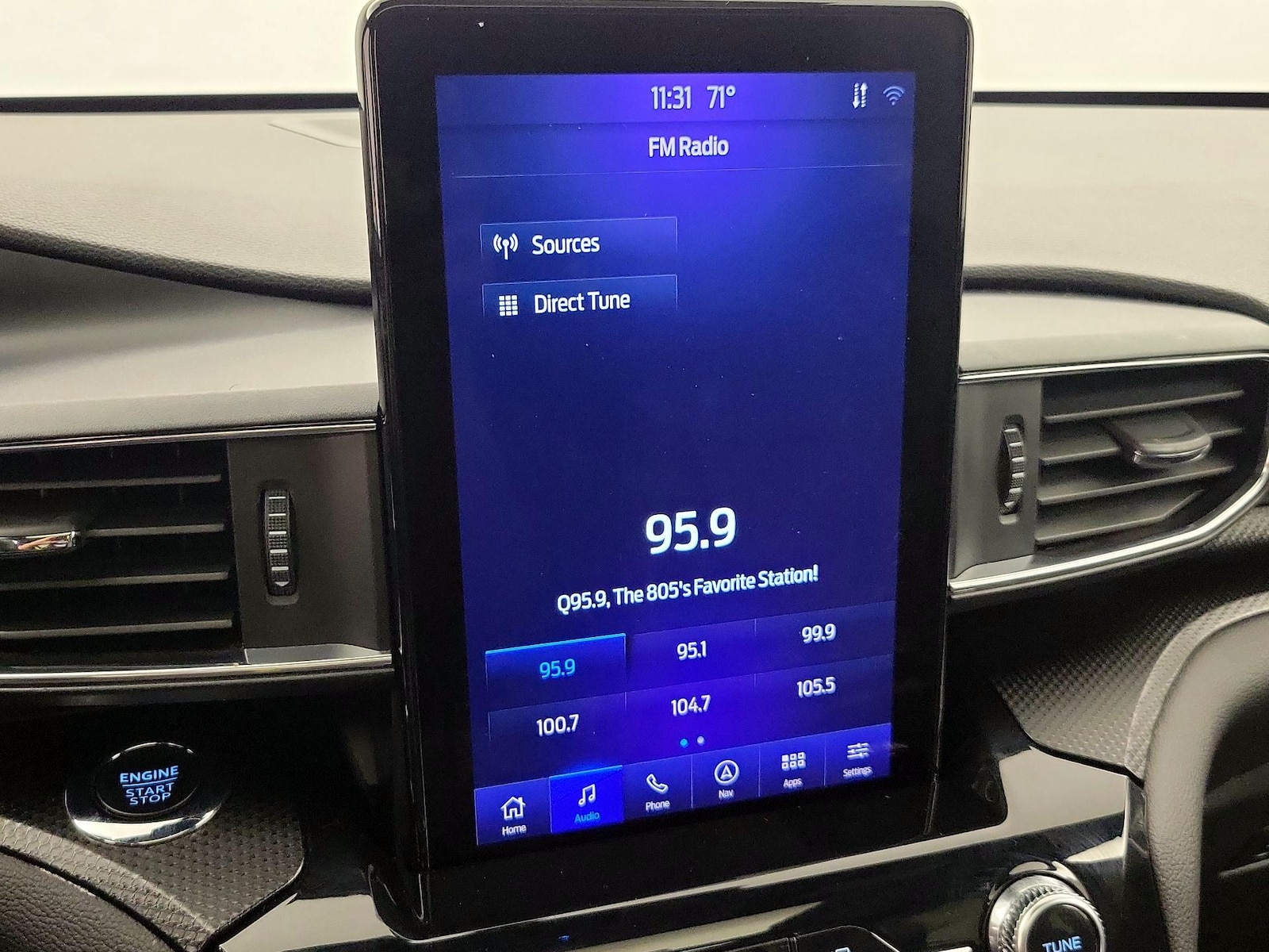 2023 Ford Explorer ST - Photo 17