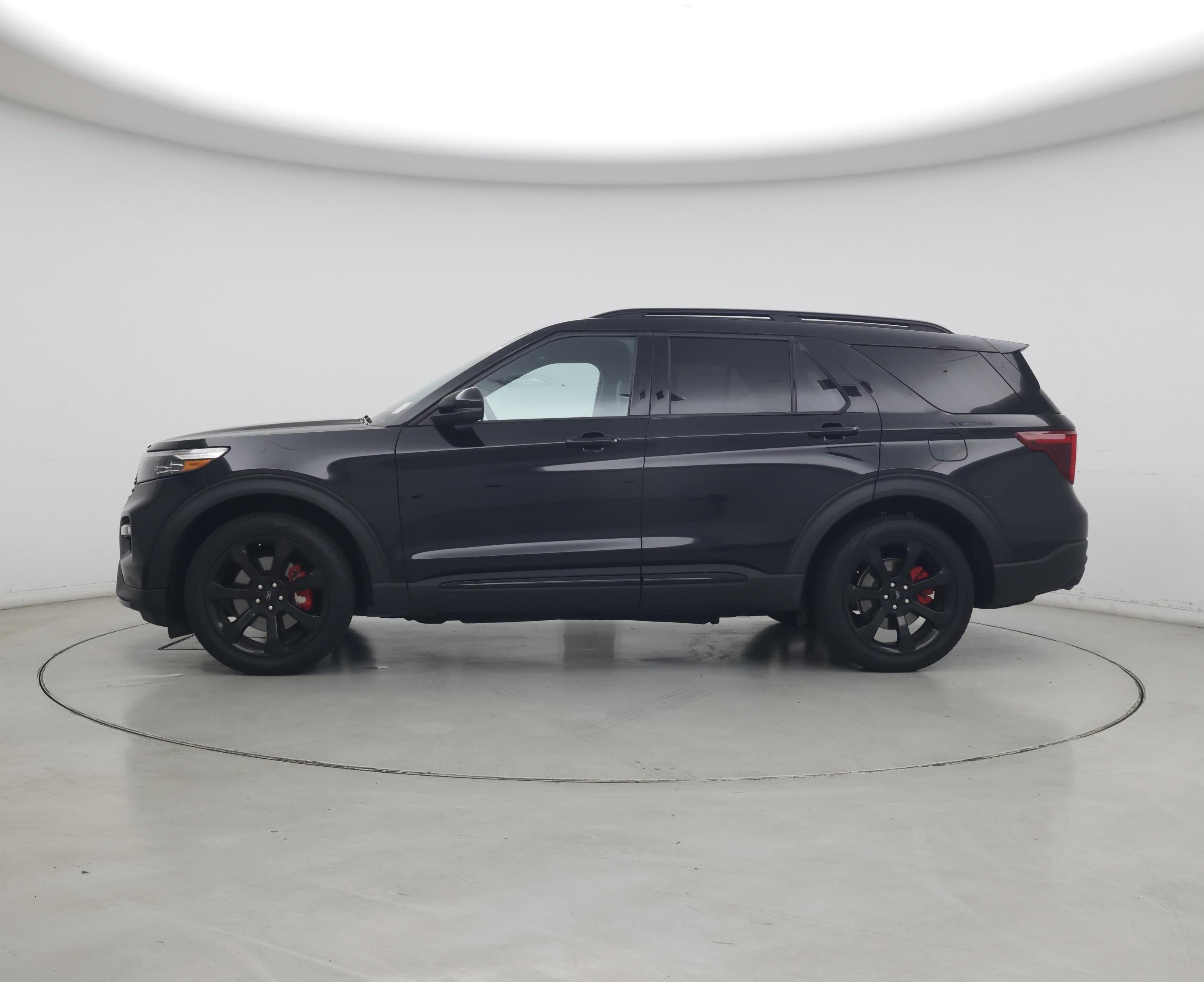 Thumbnail: 2023 Ford Explorer - 3