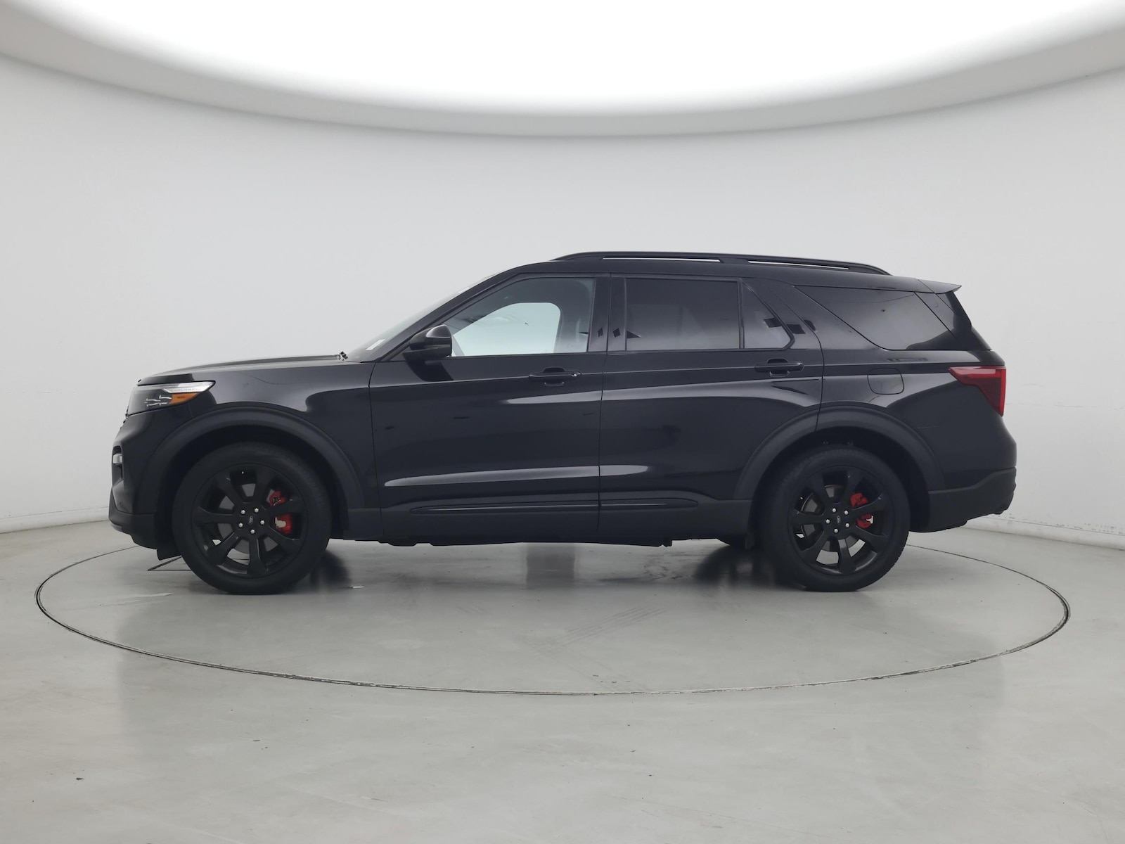 2023 Ford Explorer ST - Photo 4