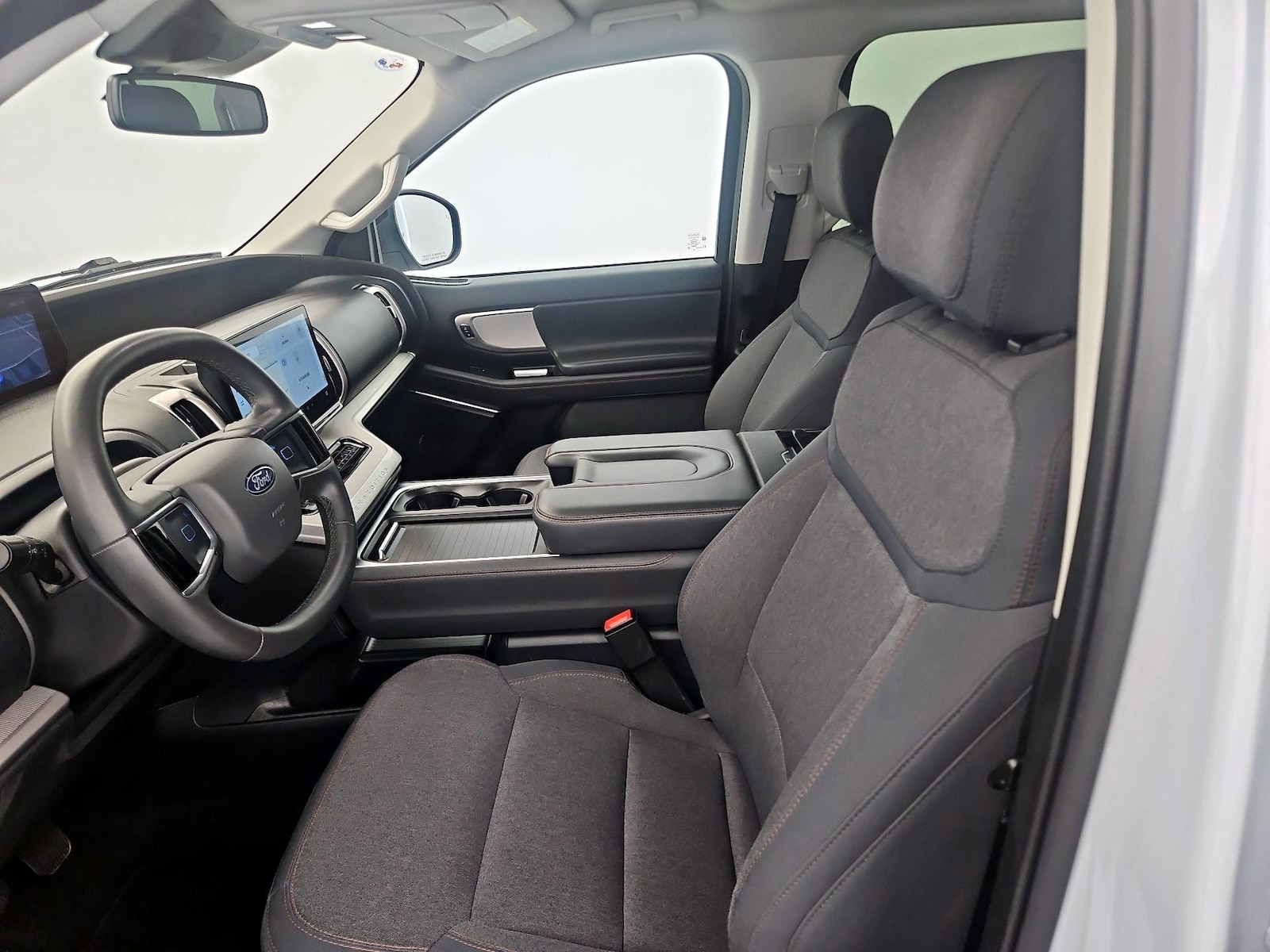 2025 Ford Expedition Active - Photo 12
