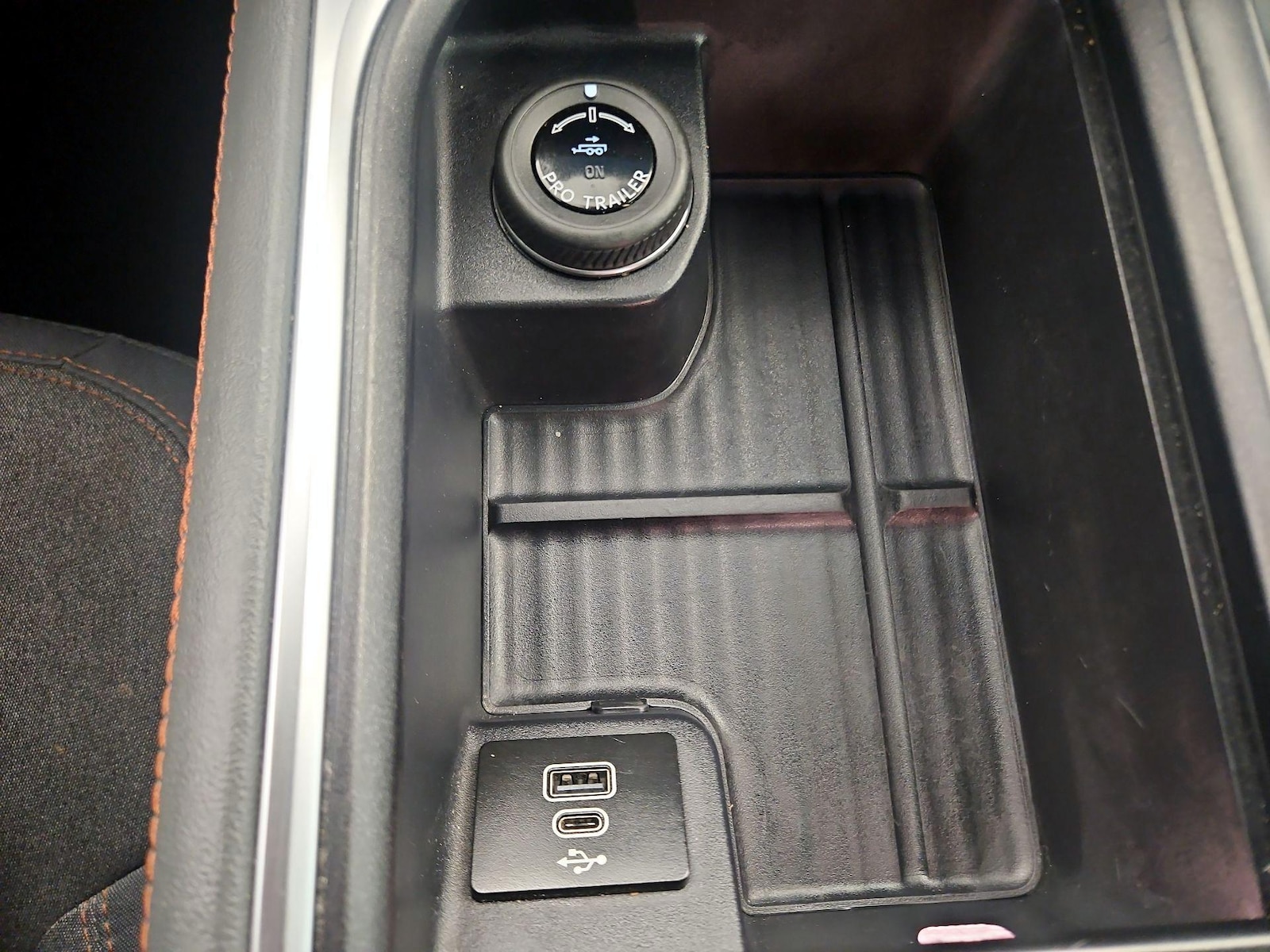 2025 Ford Expedition Active - Photo 20