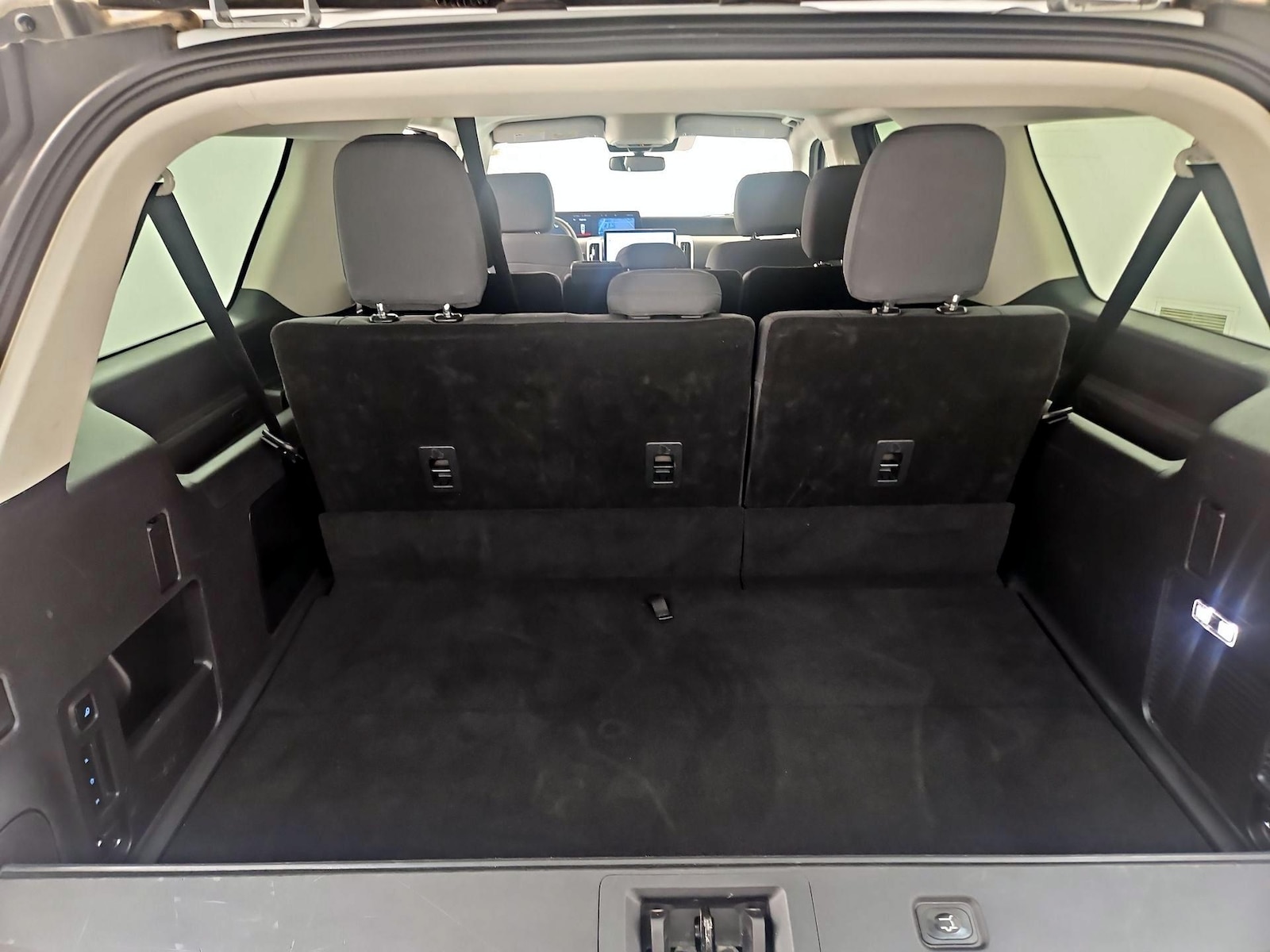 2025 Ford Expedition Active - Photo 23