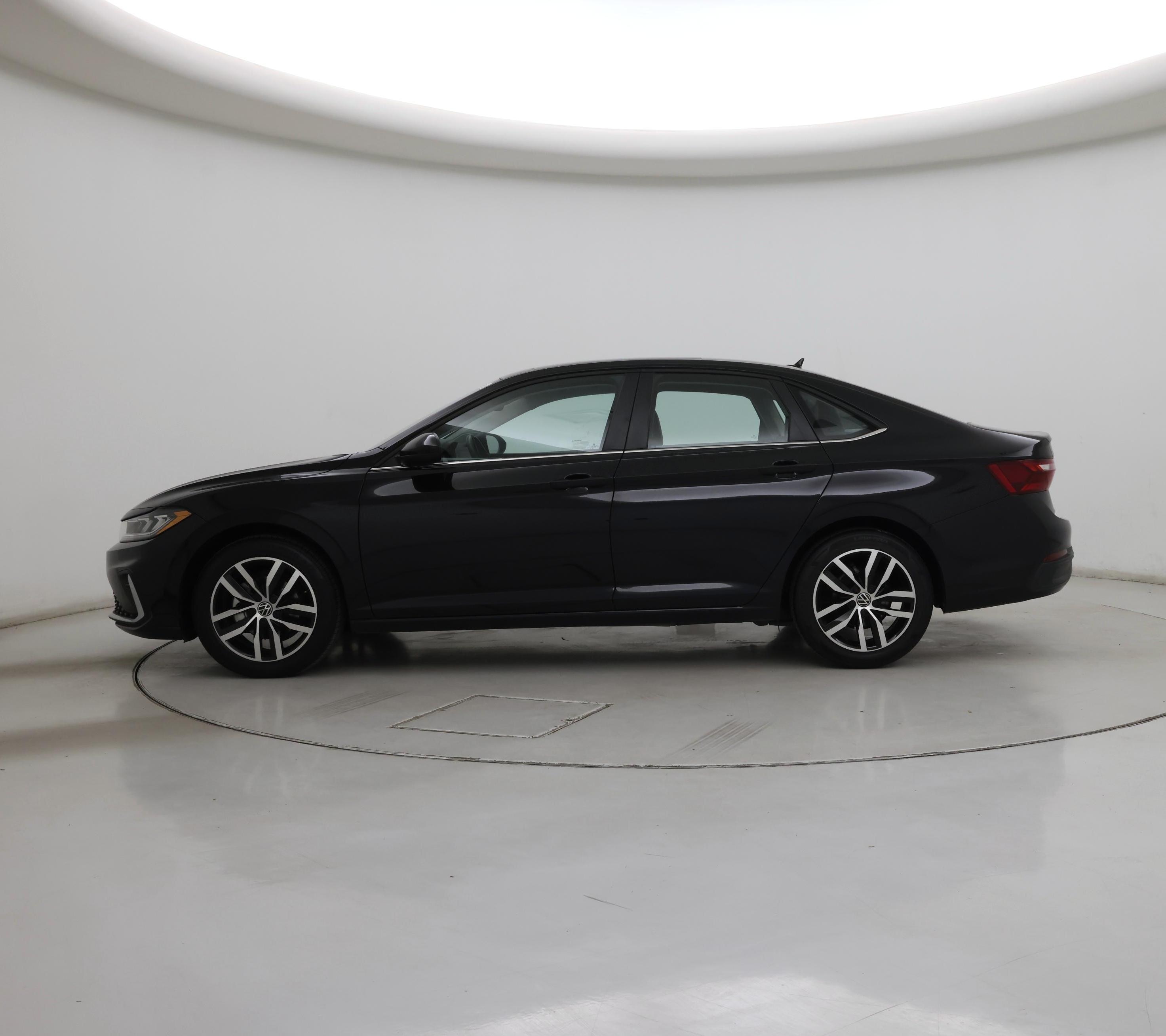 Thumbnail: 2025 Volkswagen Jetta - 3