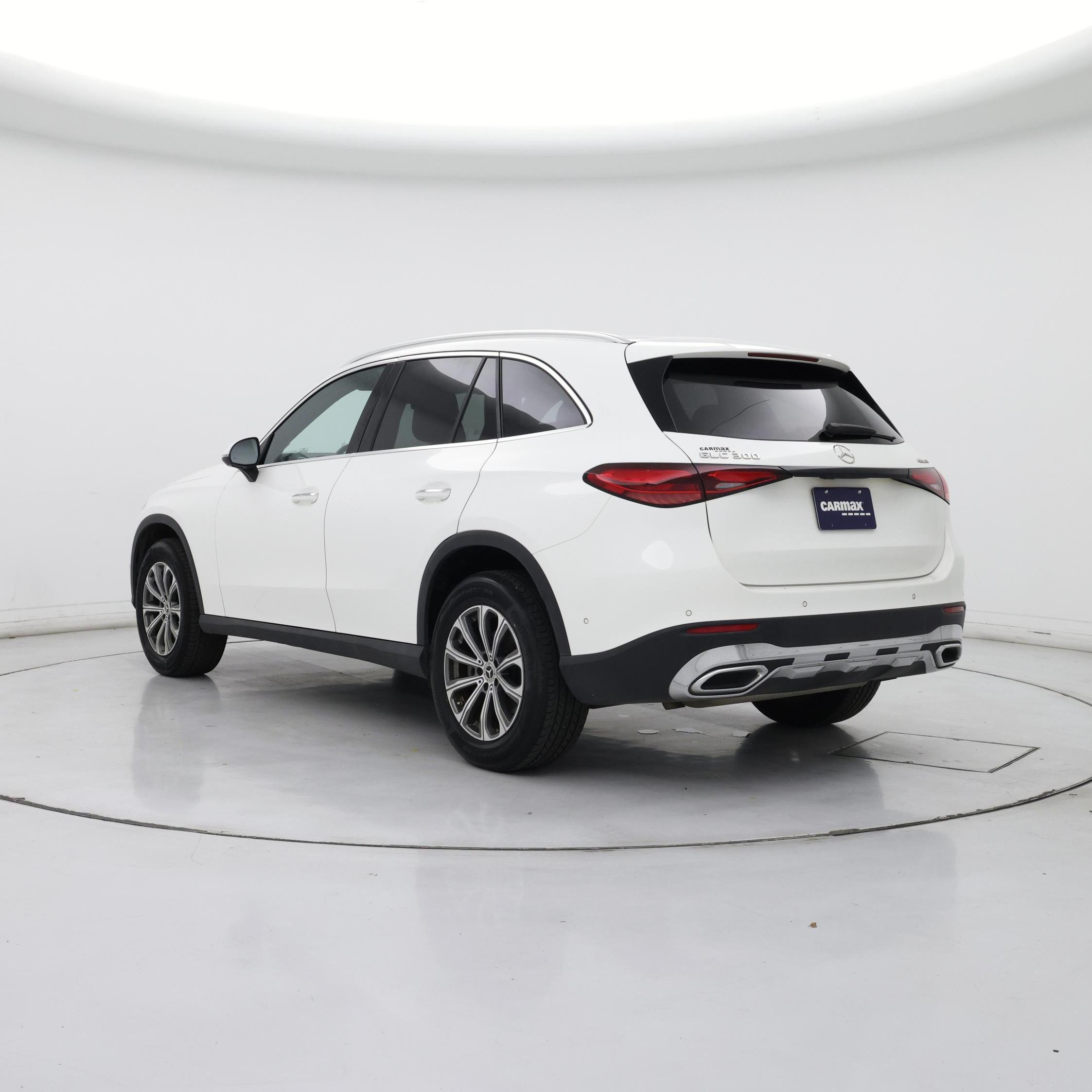 Thumbnail: 2024 Mercedes-Benz GLC - 2